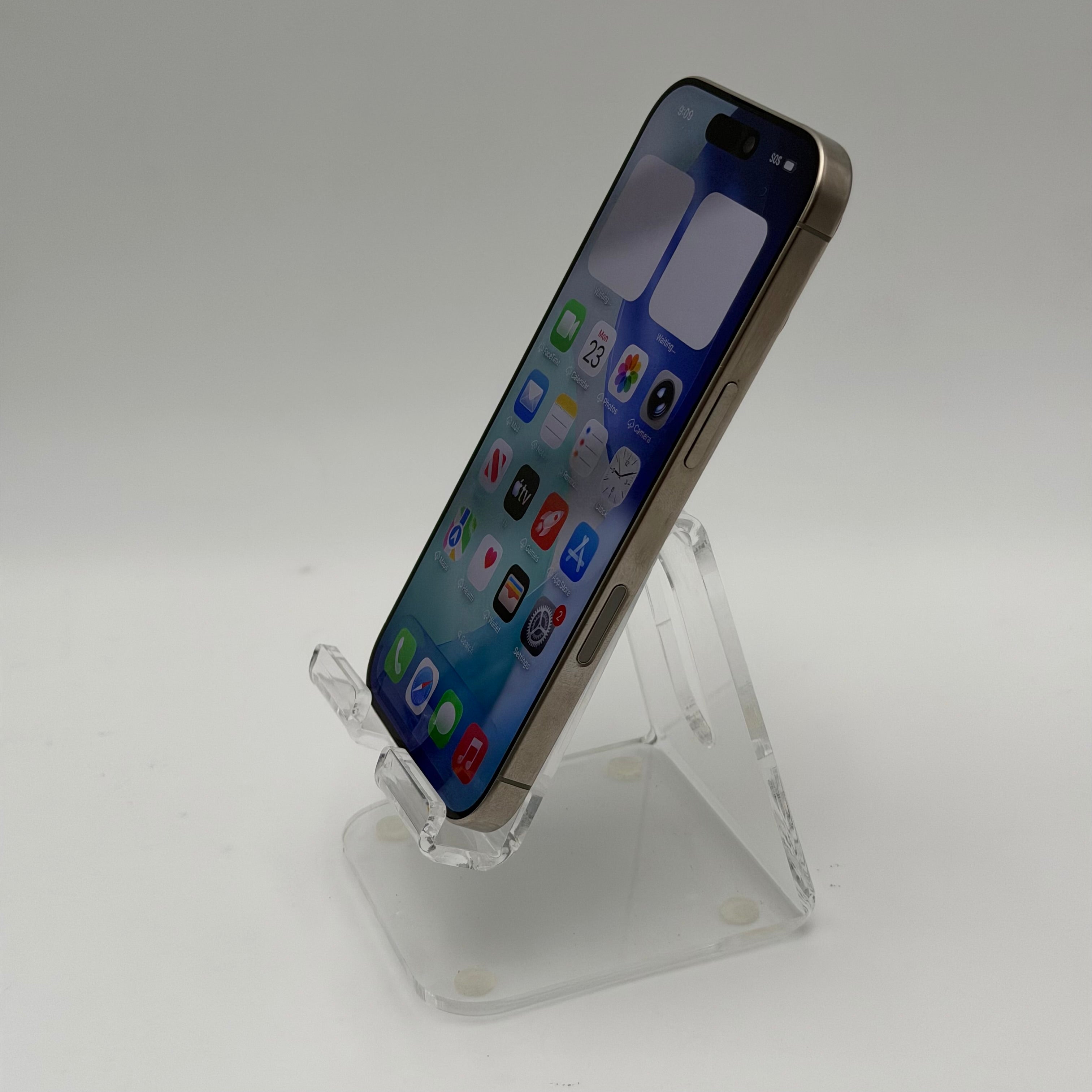 Apple iPhone 16 Pro A3083 128GB Black Titanium Boost Only