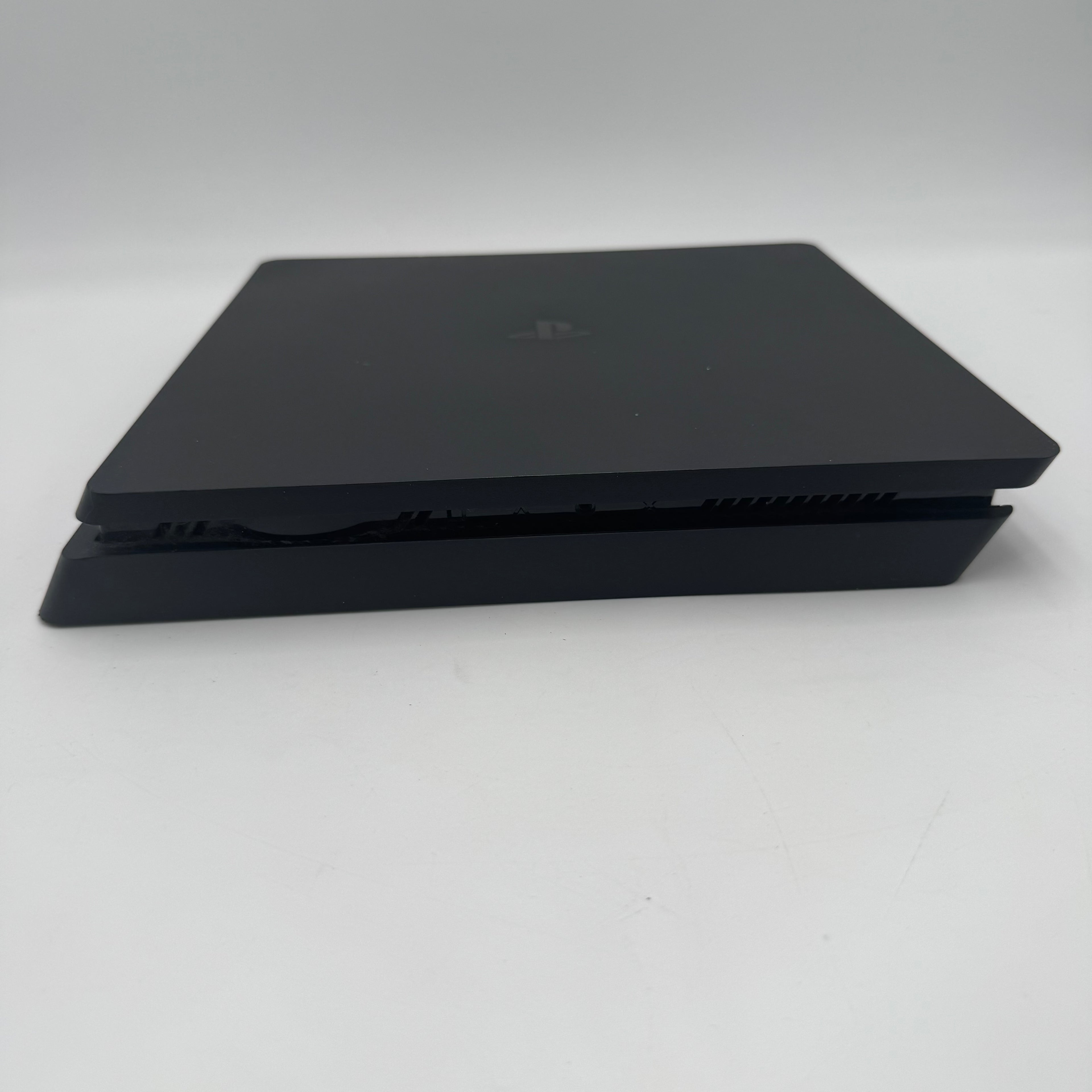 Sony PlayStation 4 500GB CUH-1001A Gaming Console w/ Wireless Controller