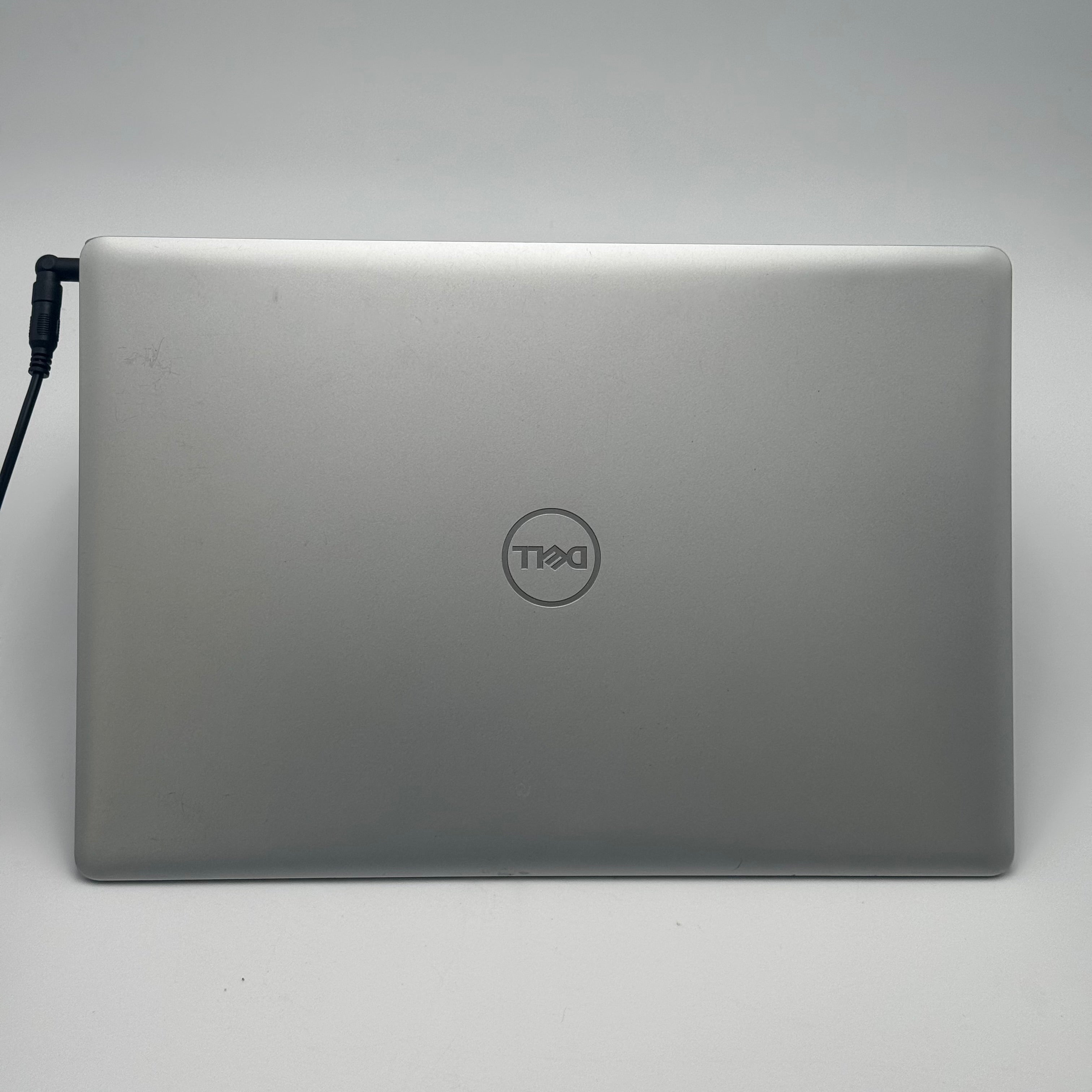 Dell Inspiron 3595 15” Laptop AMD A9 Radeon 3.10GHz 4GB RAM 1TB Silver For Parts - Battery unidentified