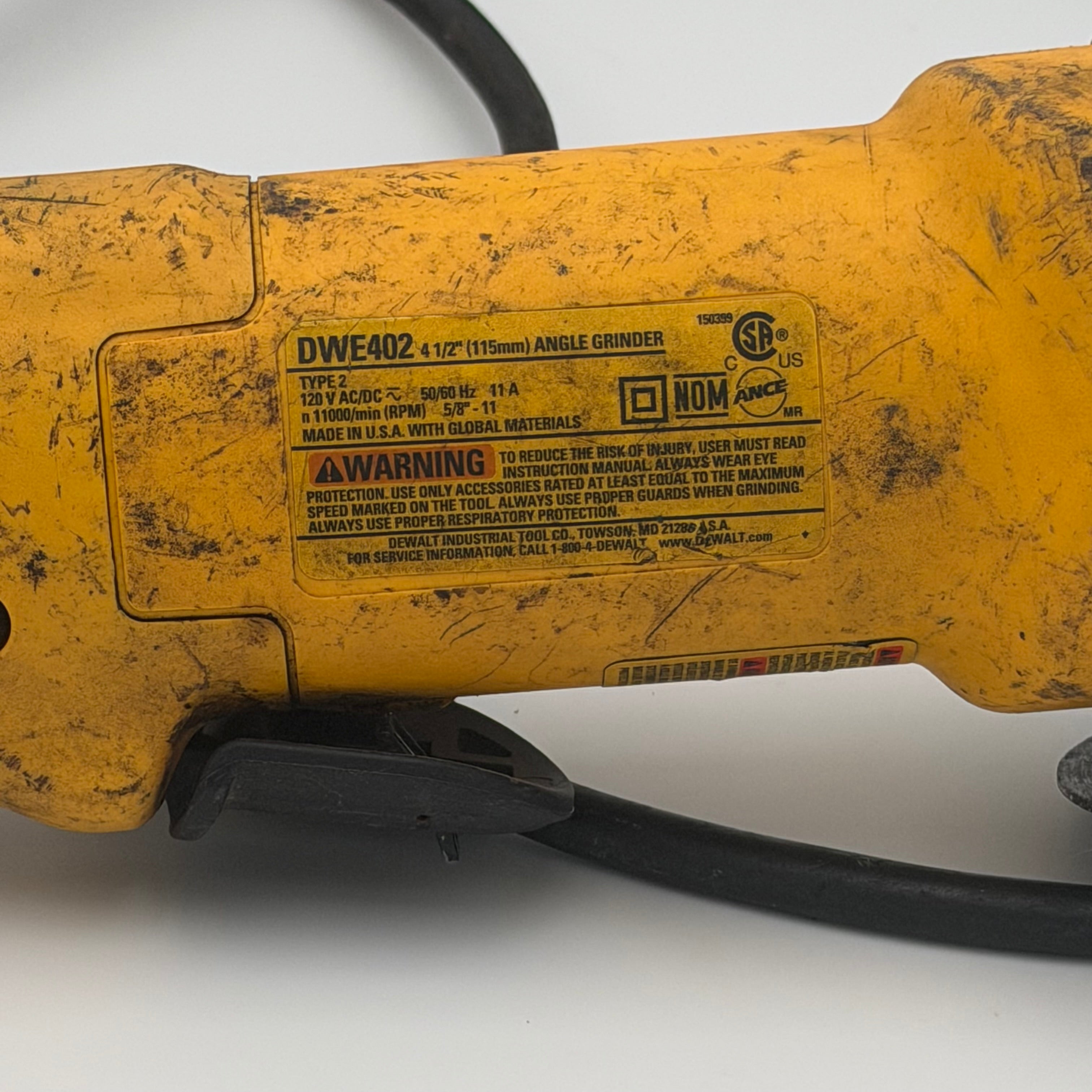 DeWalt DWE402 4 1/2" Angle Grinder - Yellow - Used