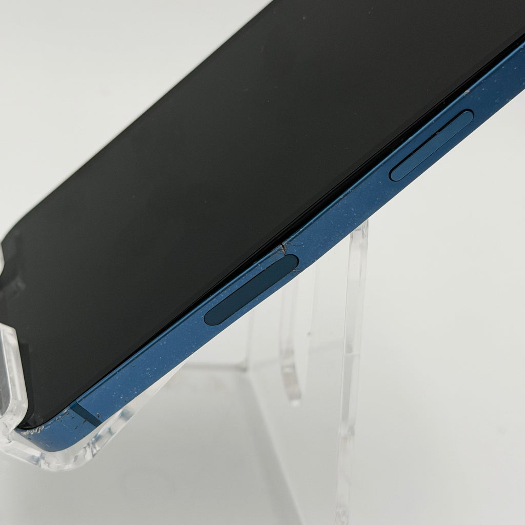 Broken Unlocked Apple iPhone 13 Blue