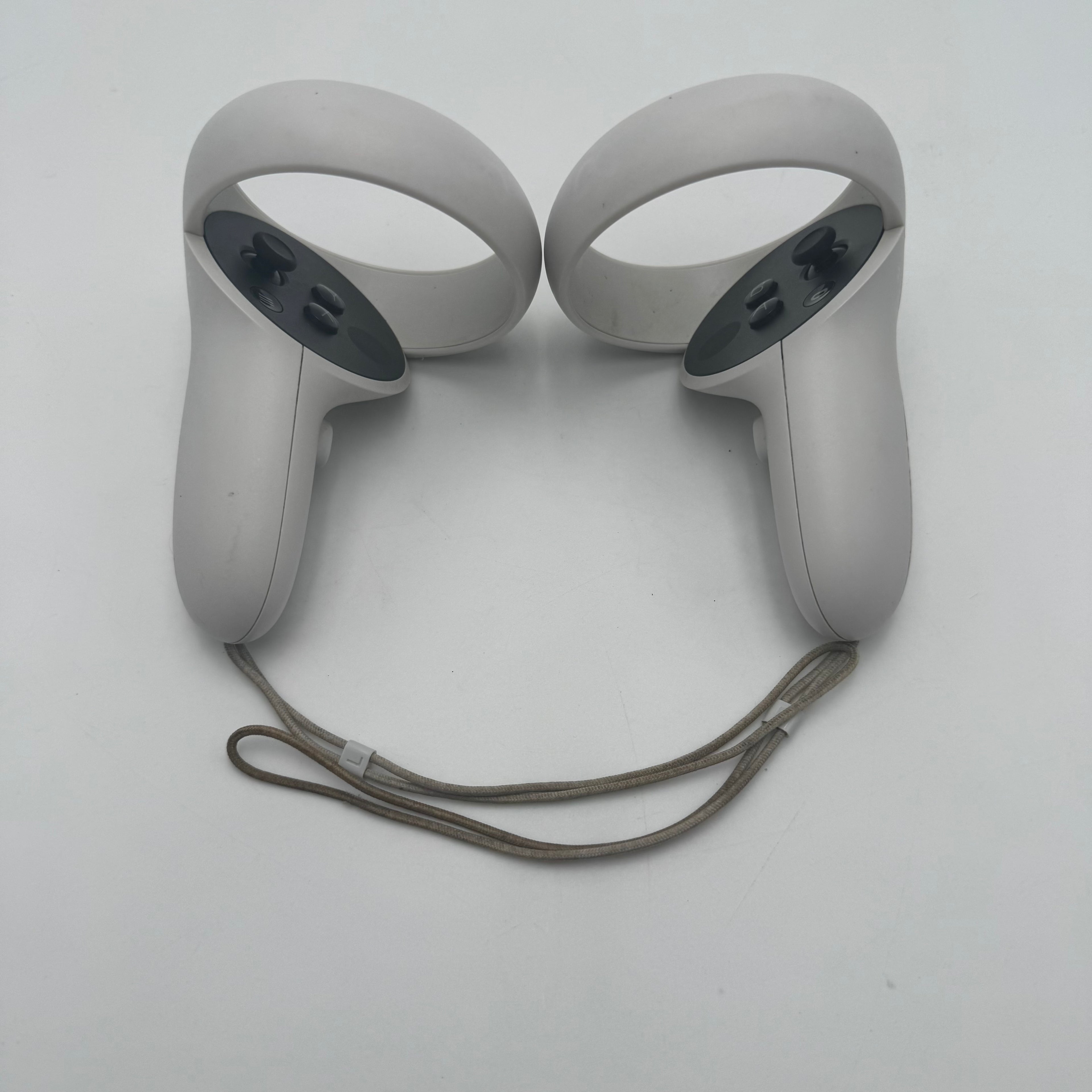 Meta Quest 2 Standalone VR Headset w/ Touch Controllers - Tested/Working