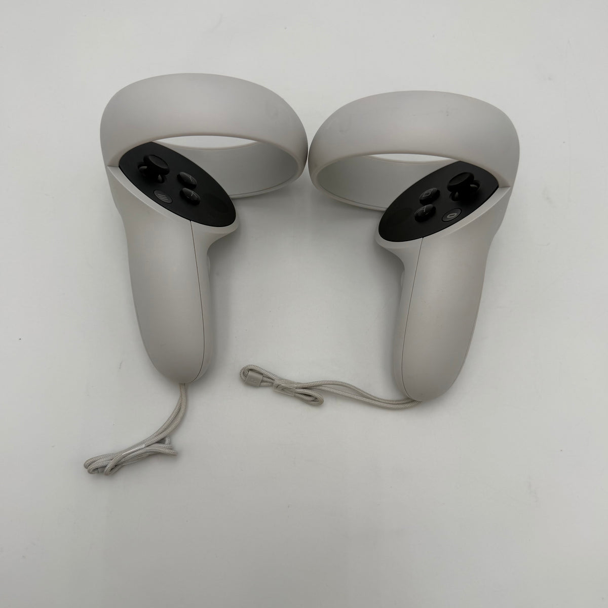 Meta Quest 2 VR Headset 128GB with Controllers