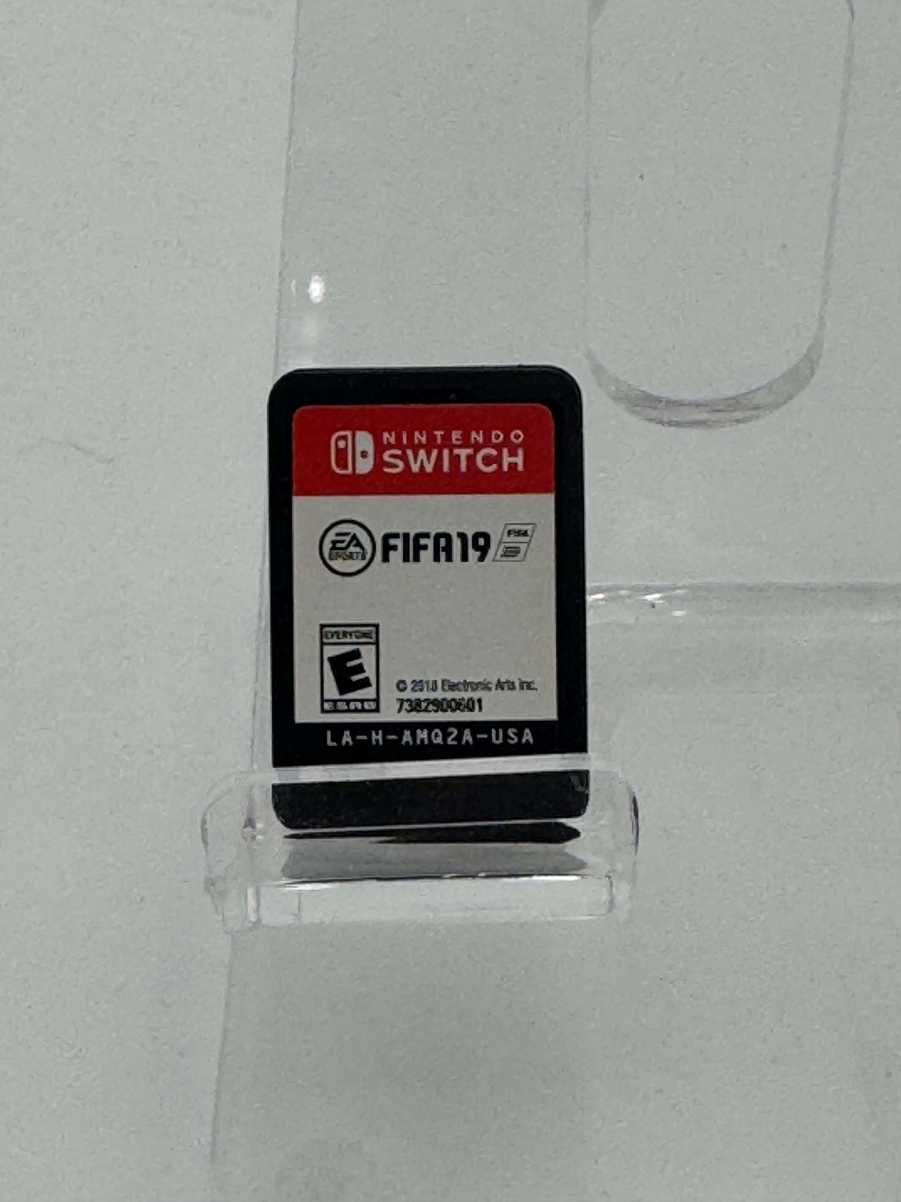 FIFA 19 Nintendo Switch - Used Physical Game w/Case