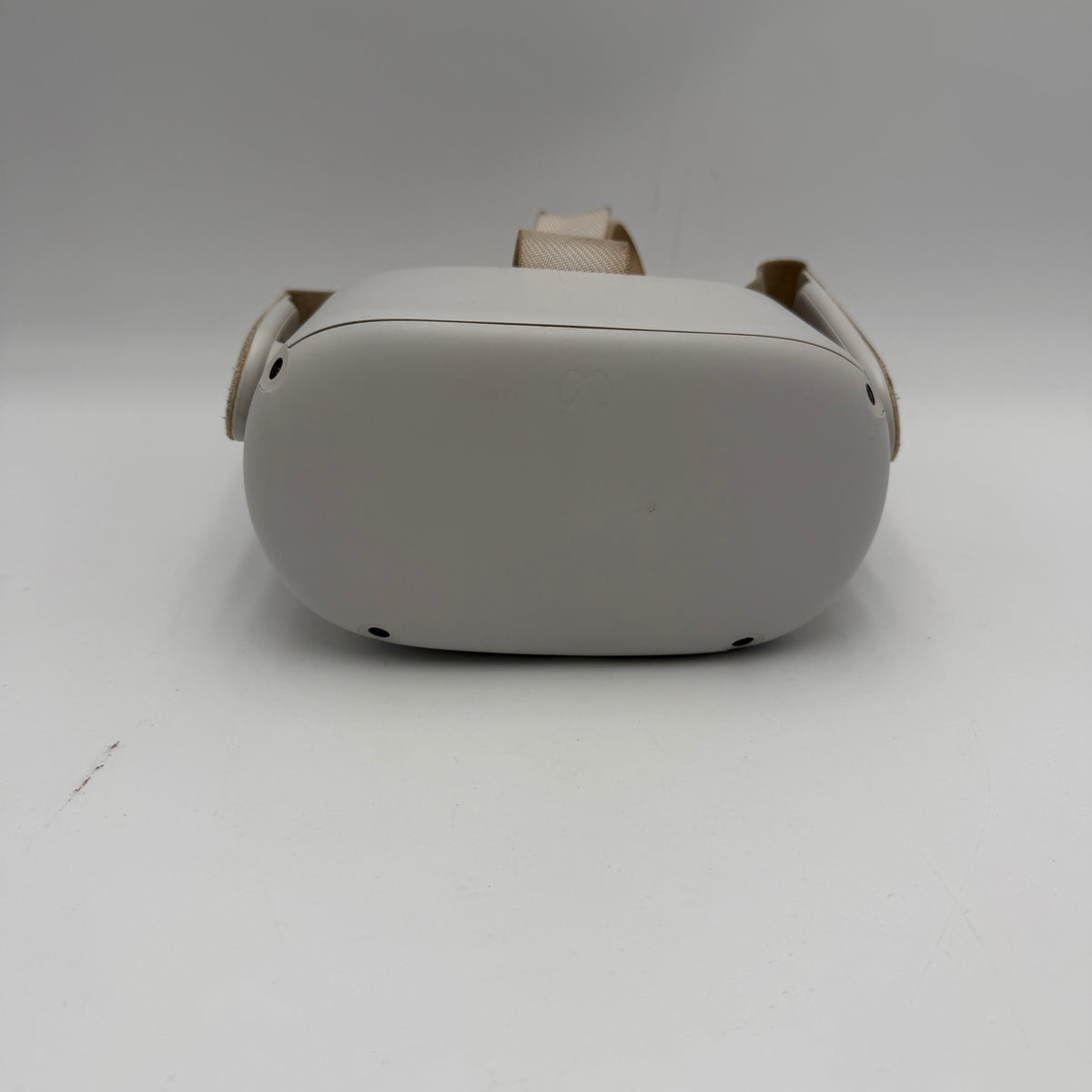 Meta Quest 2 VR Headset White Used - B