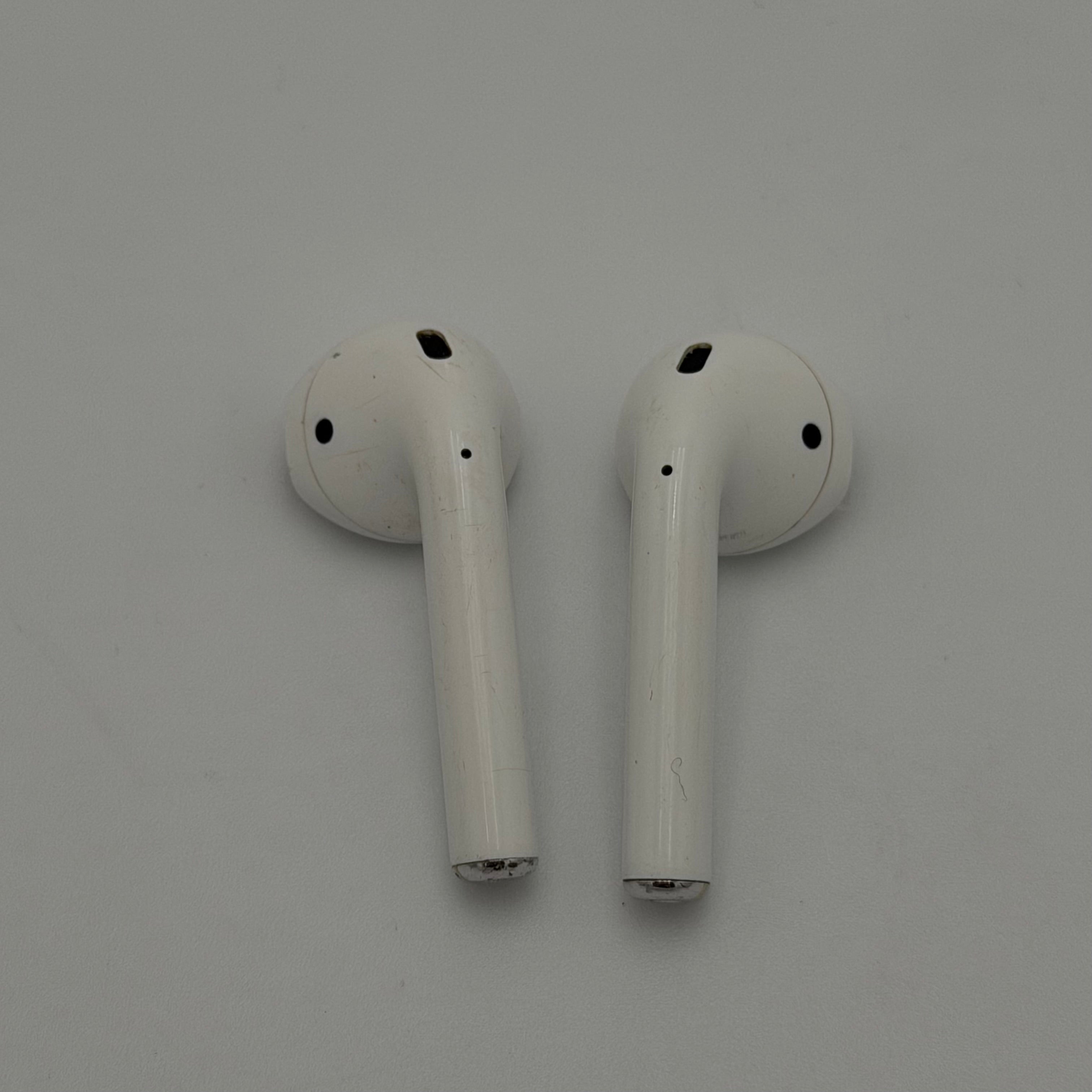 Apple AirPods 2nd Gen Complete Set  (A1602 A2031 A2032)
