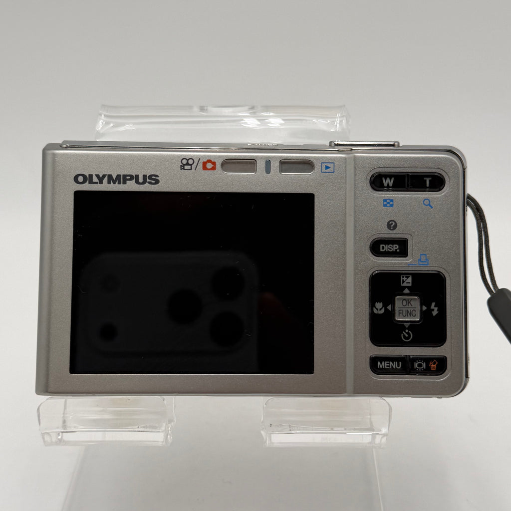 Olympus FE-360 Digital Camera No Charger