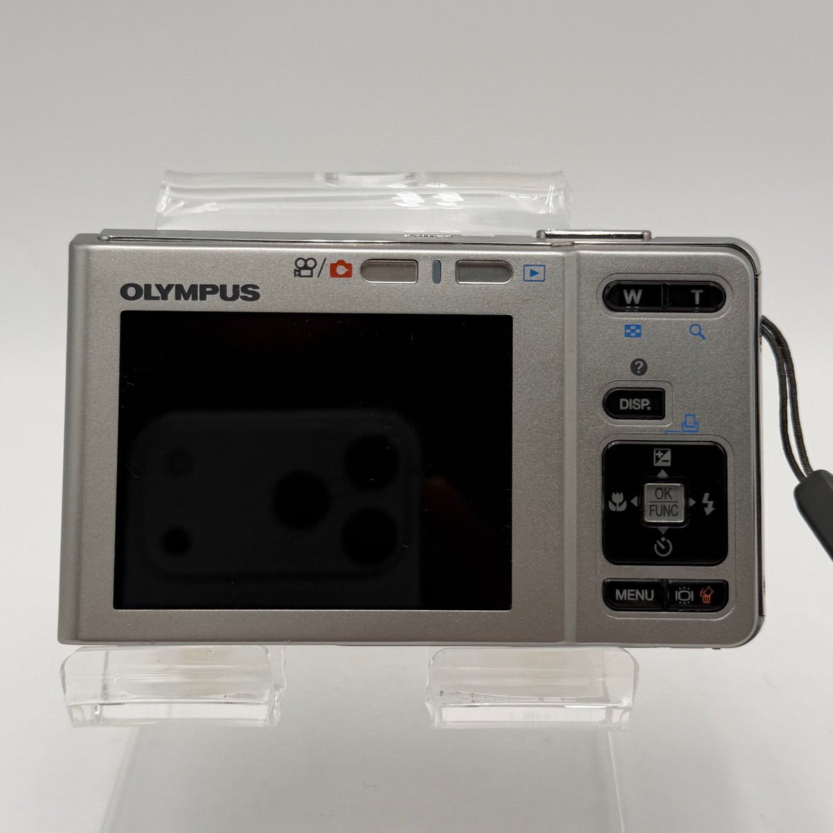 Olympus FE-360 Digital Camera No Charger