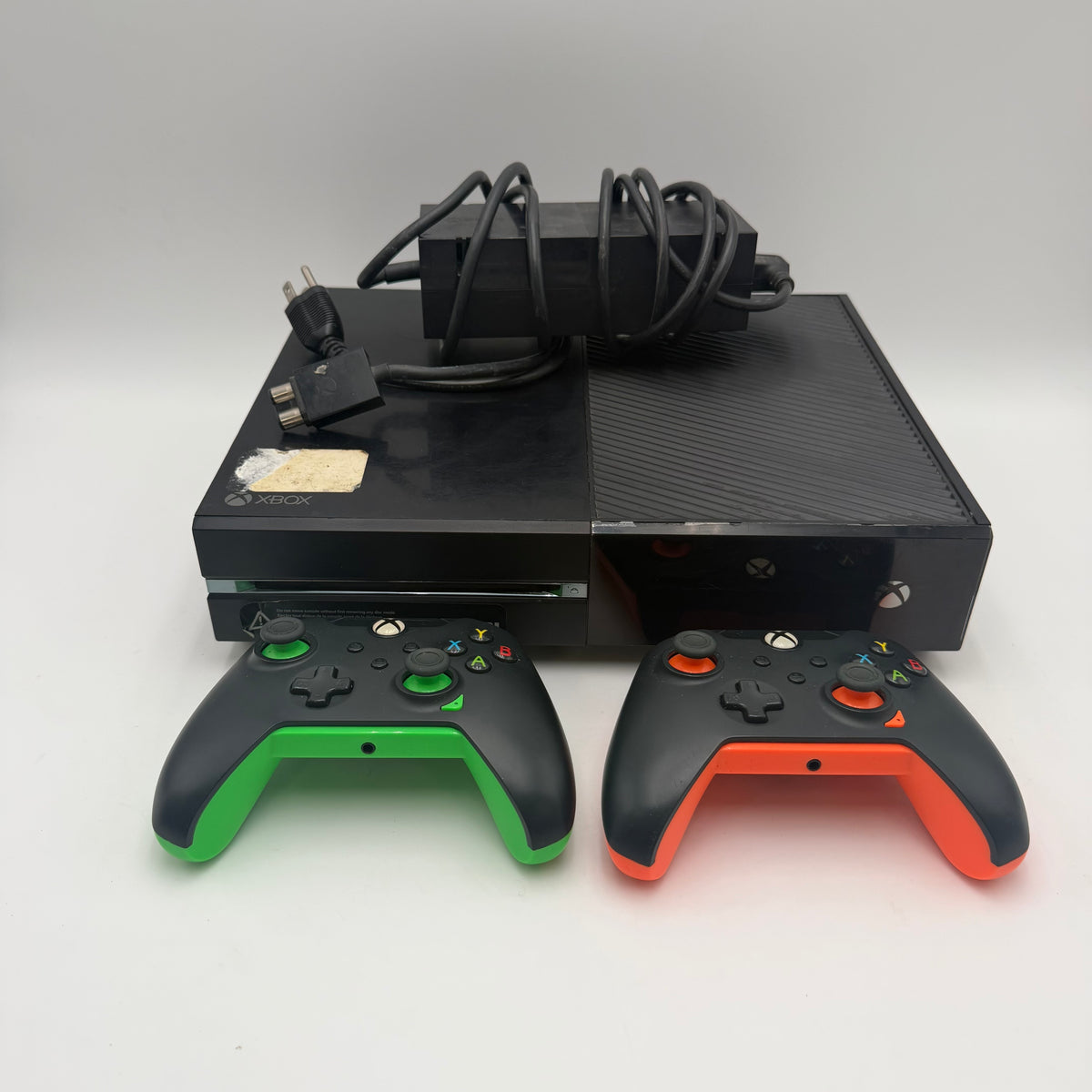 Microsoft Xbox One (1540) 2013 Video Game System with Controllers