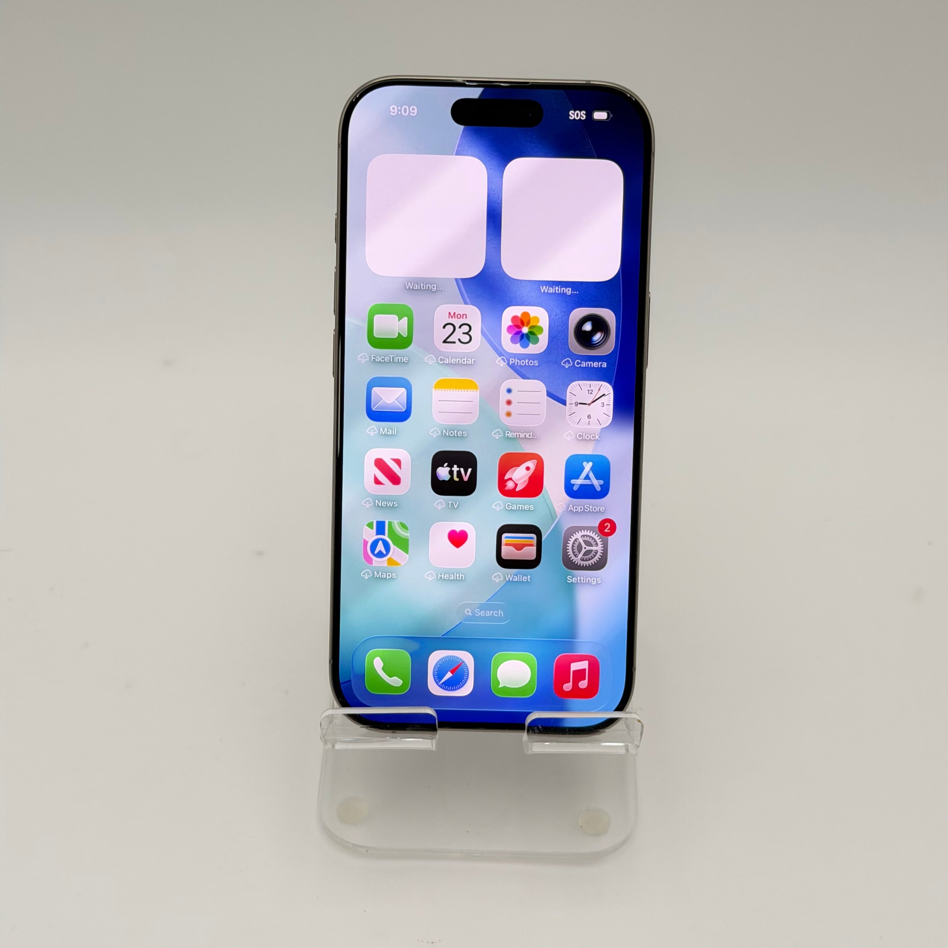 Apple iPhone 16 Pro A3083 128GB Black Titanium Boost Only