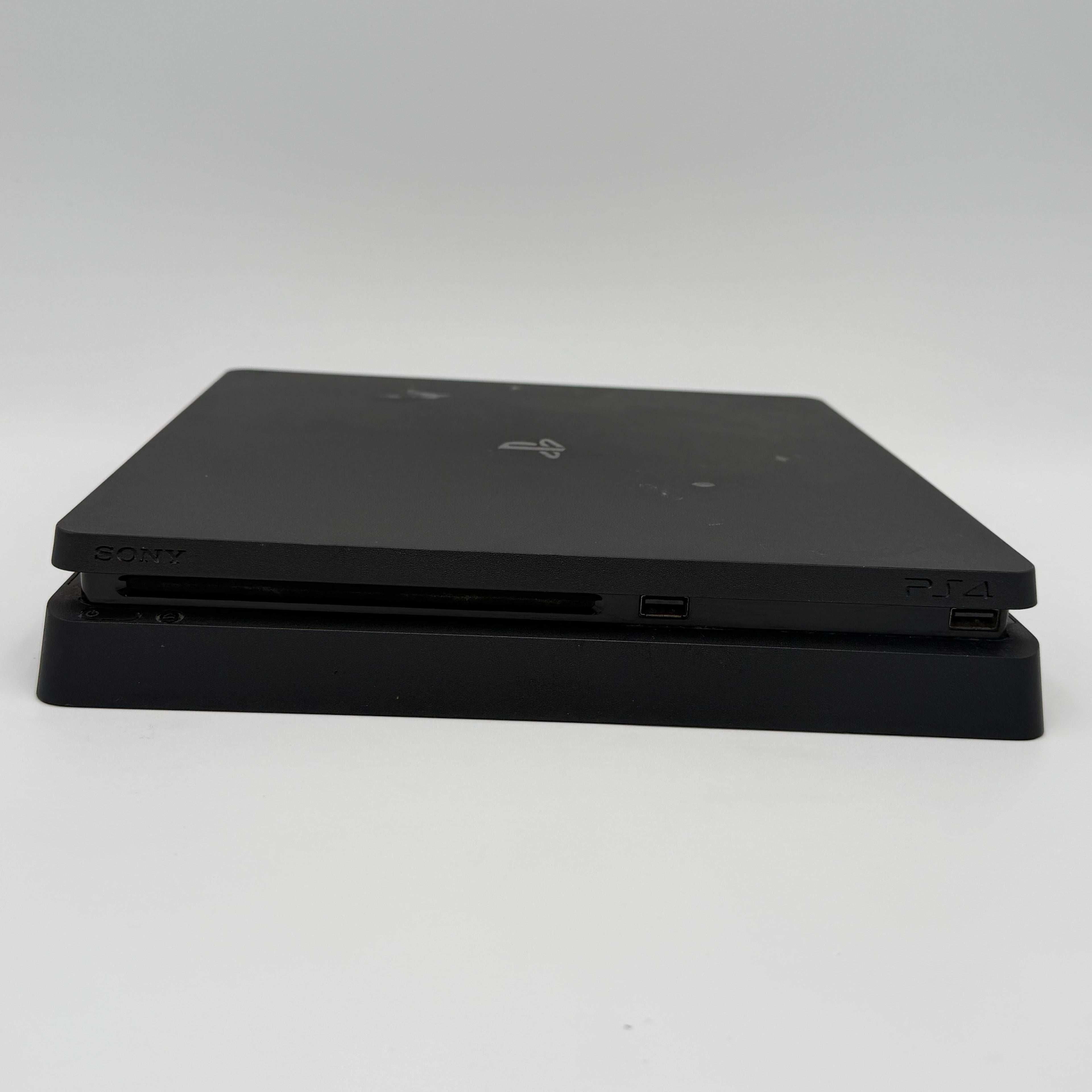 Sony PlayStation 4 CUH-2015A 500GB Black Used Console Only