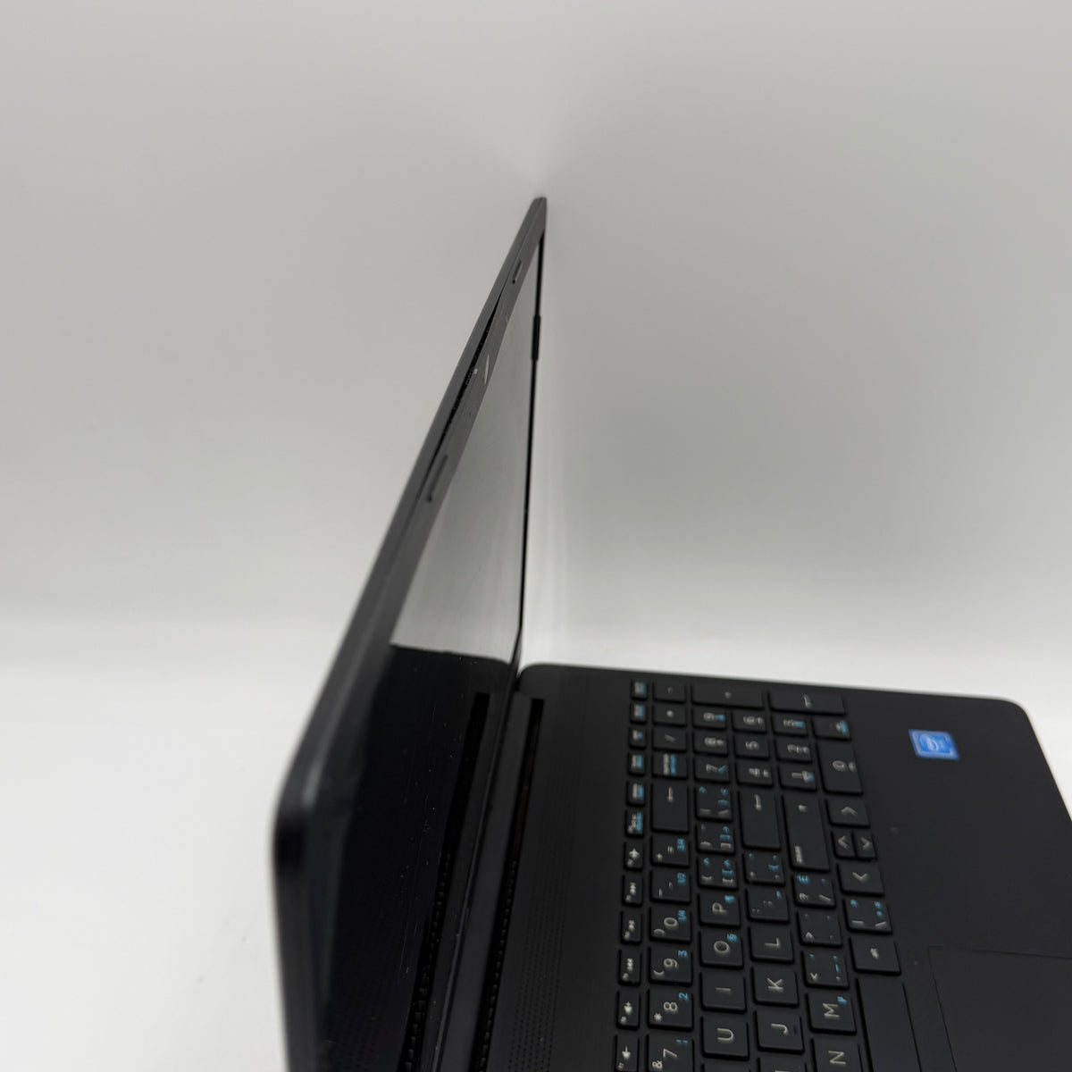 HP 15-dy0009ca Laptop - Broken