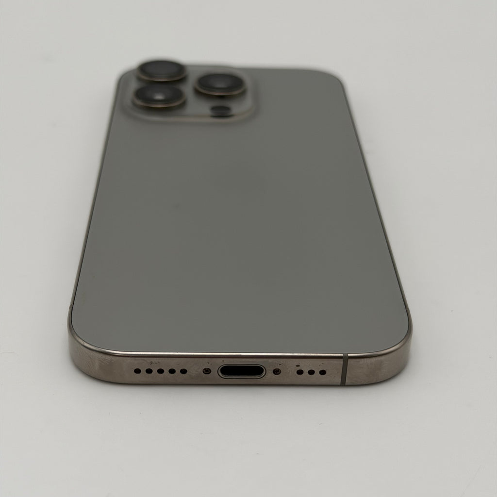 Apple iPhone 16 Pro A3083 128GB Black Titanium Boost Only