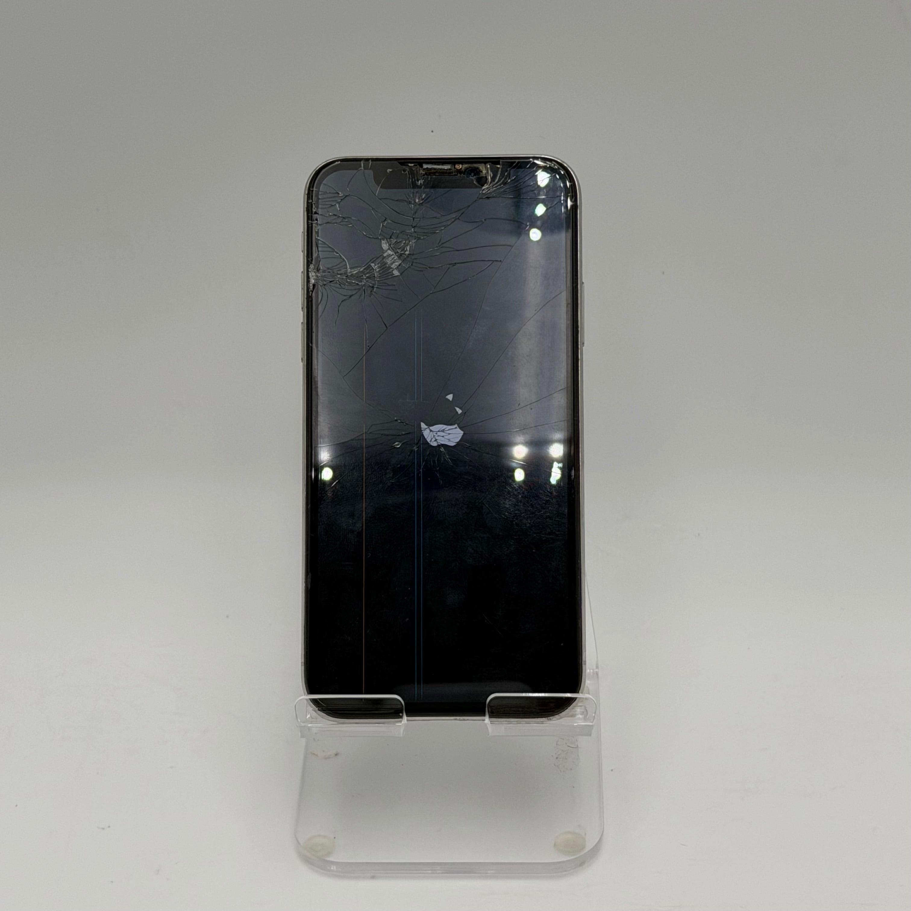 Apple iPhone X 64GB Black - Broken