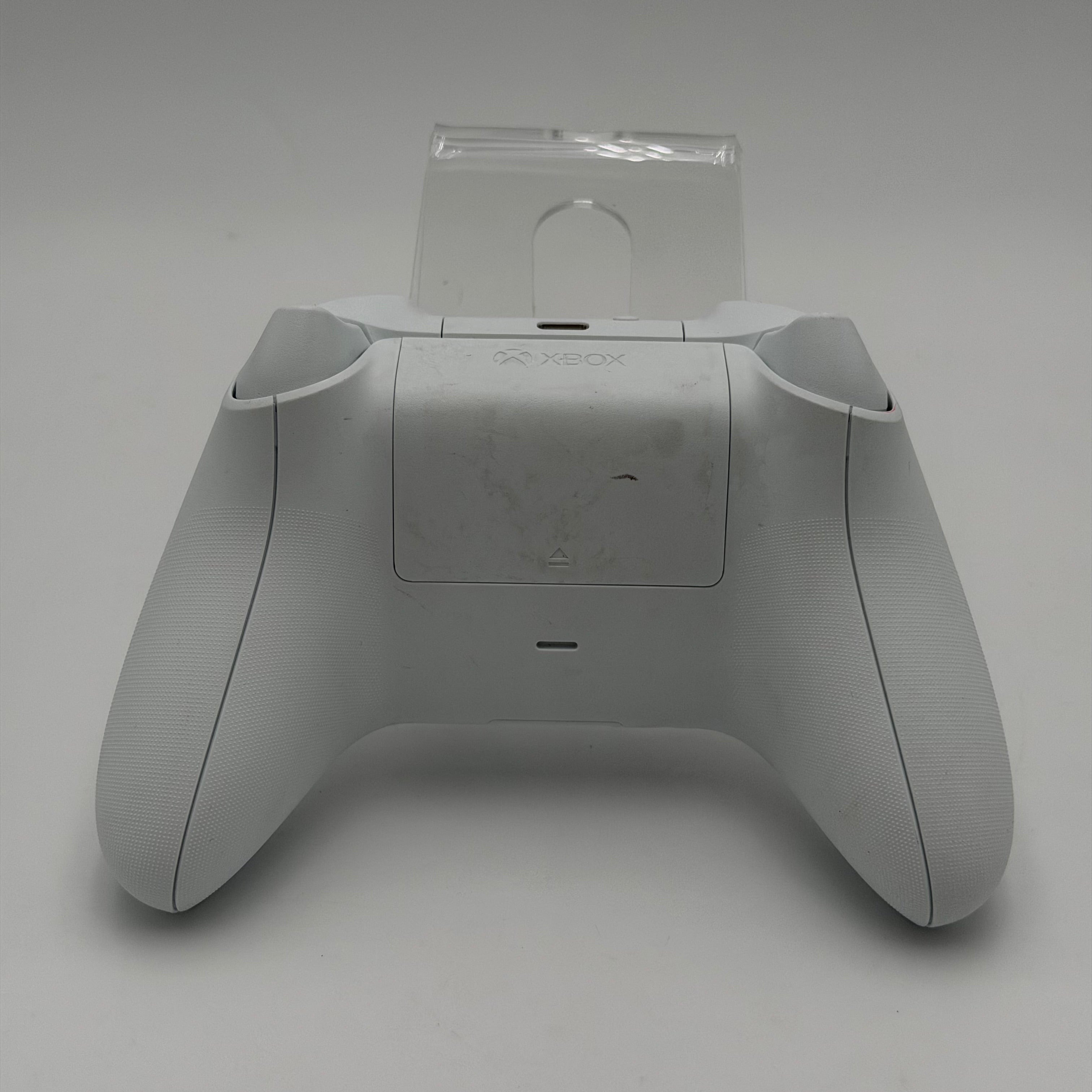 Microsoft Xbox Series Wireless Controller Model 1914 - White