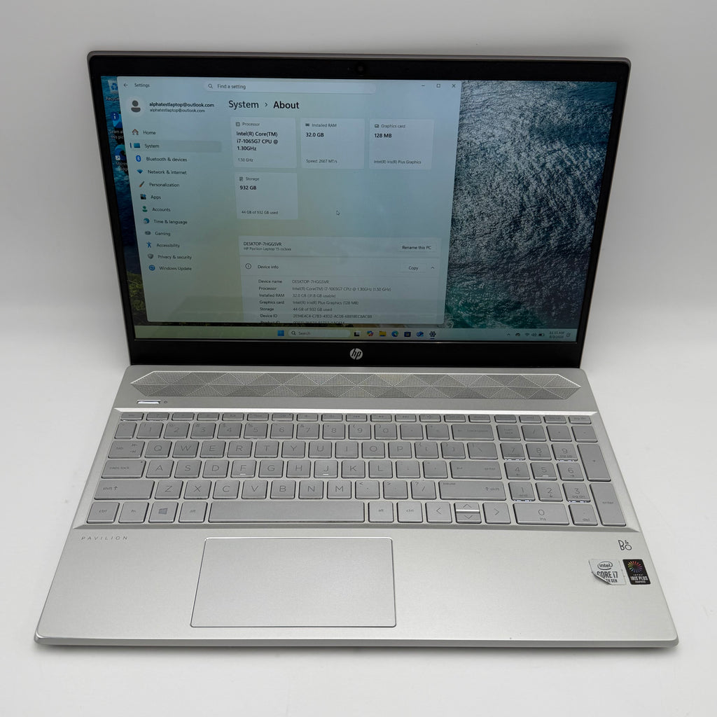 HP Pavilion 15-cs3065cl Core i7 32GB 1TB Silver Touchscreen  Laptop
