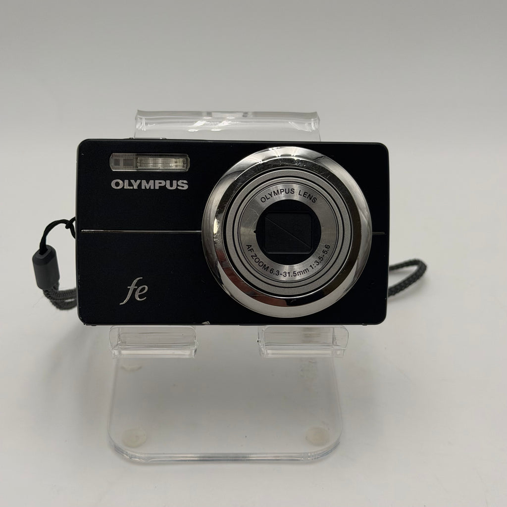 Olympus FE-5000 Digital Camera Untested W/ Bag Strap Charger No