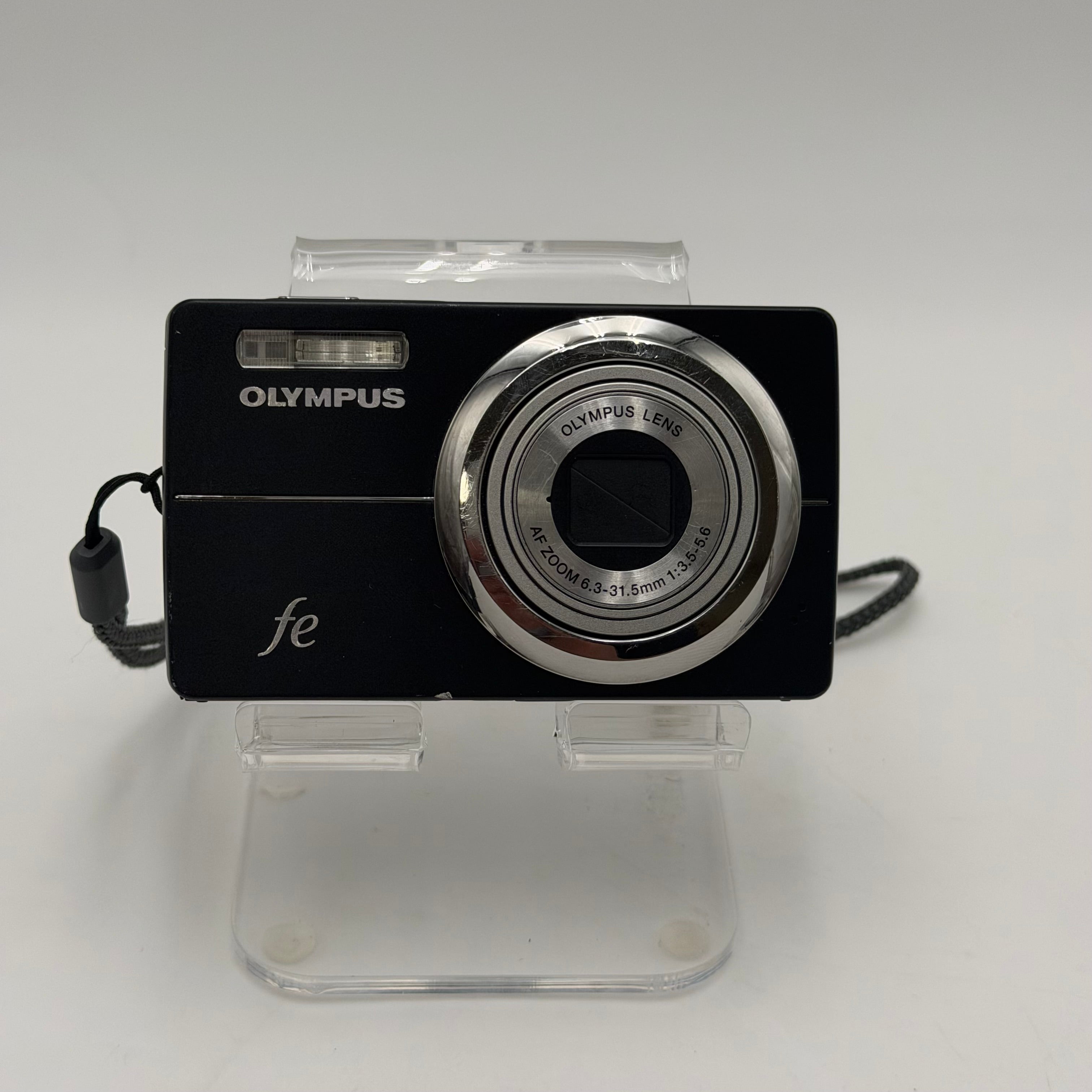 Olympus FE-5000 Digital Camera Untested W/ Bag Strap Charger No