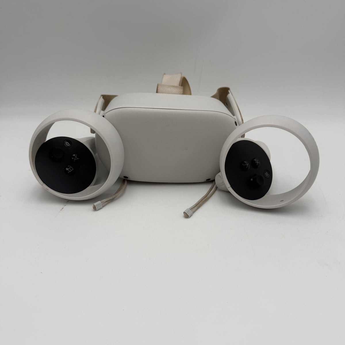 Meta Quest 2 VR Headset White Used - B