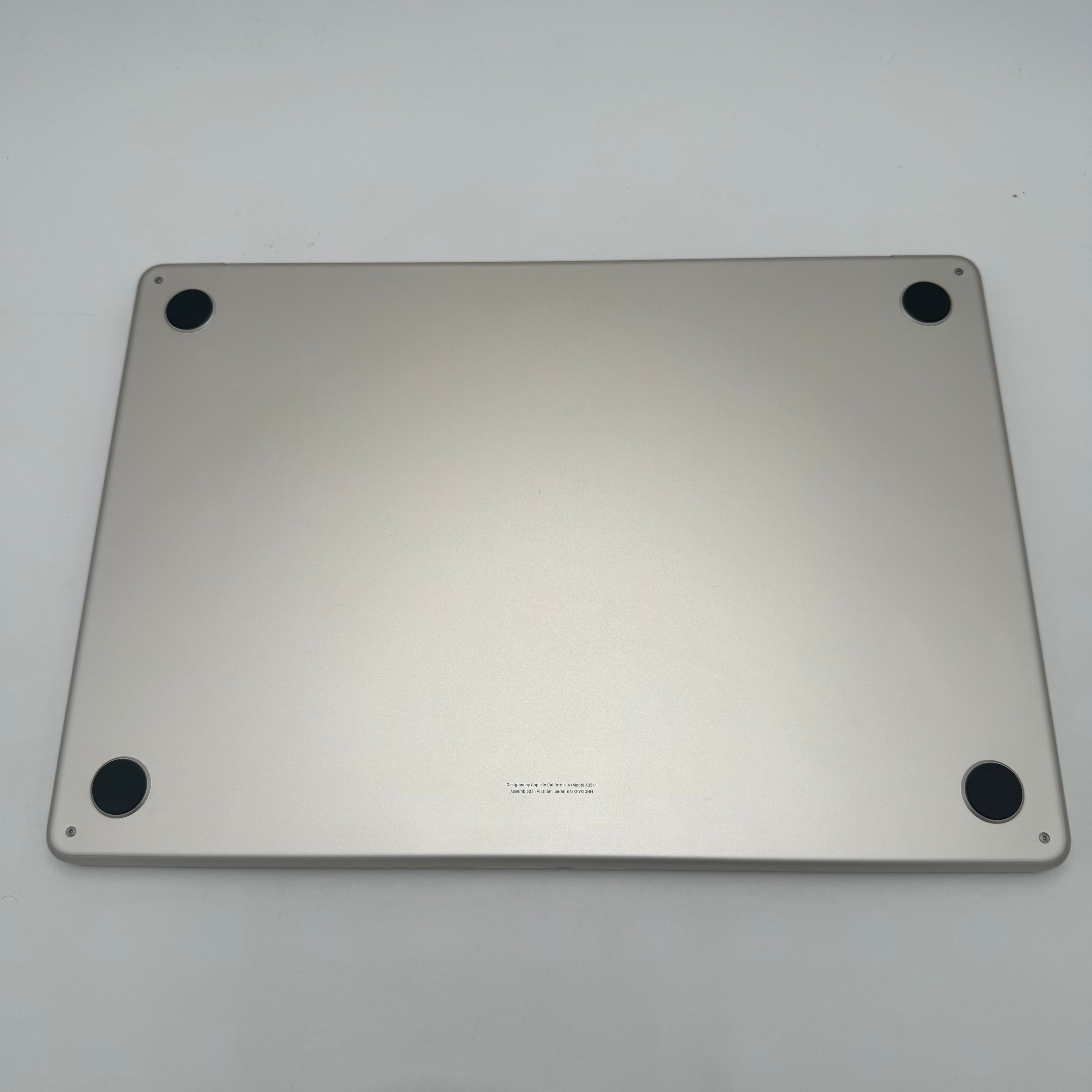 Apple MacBook Air 13-inch M4 A3240 2025 16GB RAM 256GB Silver Used - A