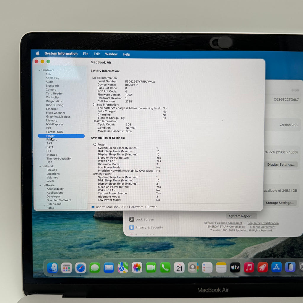 2020 Apple MacBook Air 13.3" M1 7C GPU 3.2GHz 8GB RAM 256GB SSD A2337