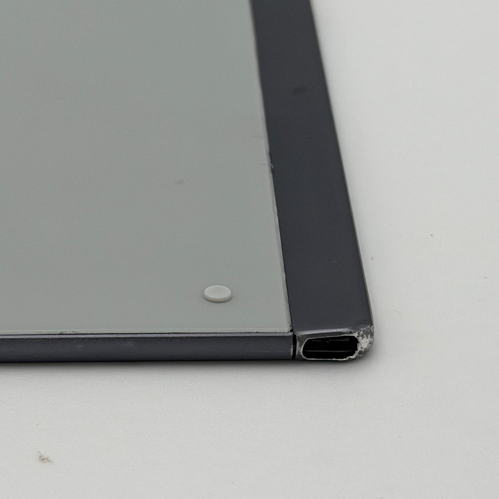 reMarkable 2 - 10.3" Paper Tablet - ( CHARGING PORT DAMAGED , Power Button Stuck )