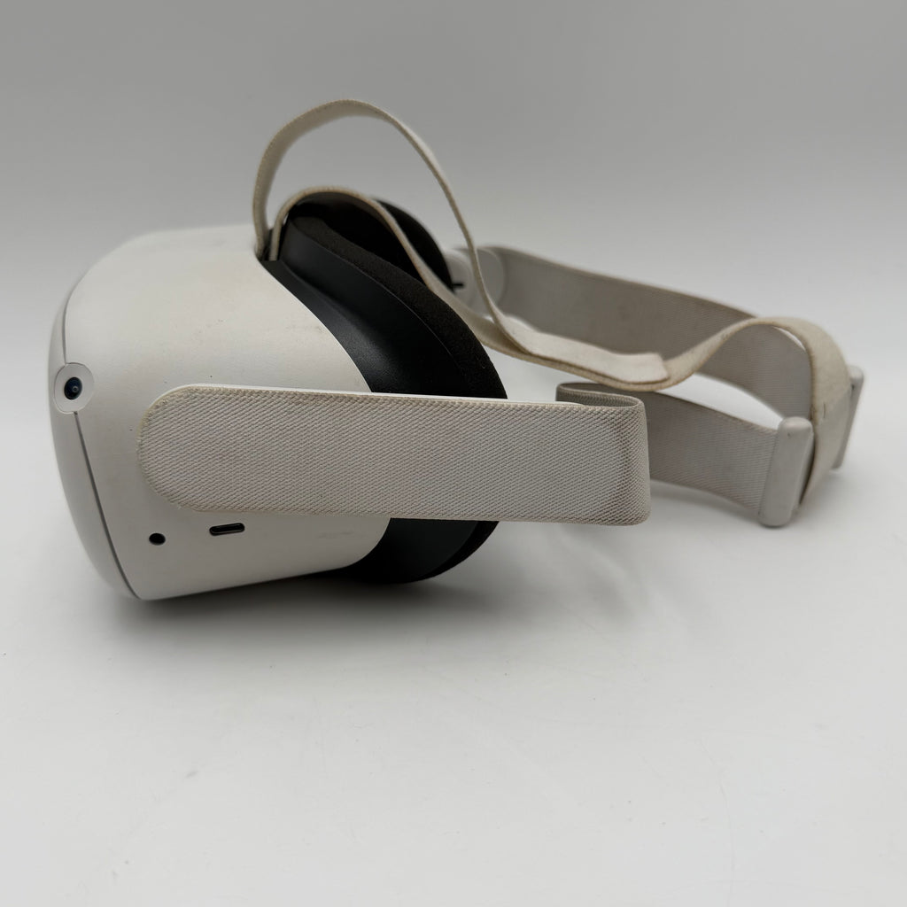 Meta Quest 2 All in One VR Headset White 128GB