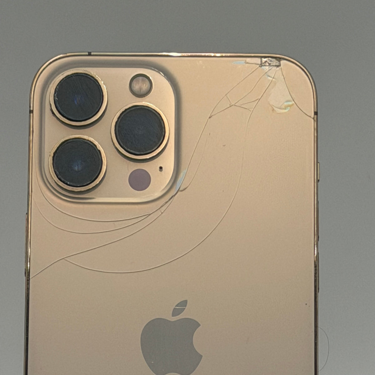 Apple iPhone 13 Pro Max Gold - Broken