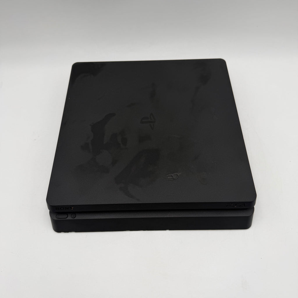 Sony PlayStation 4 Slim CUH-2215A - Used C
