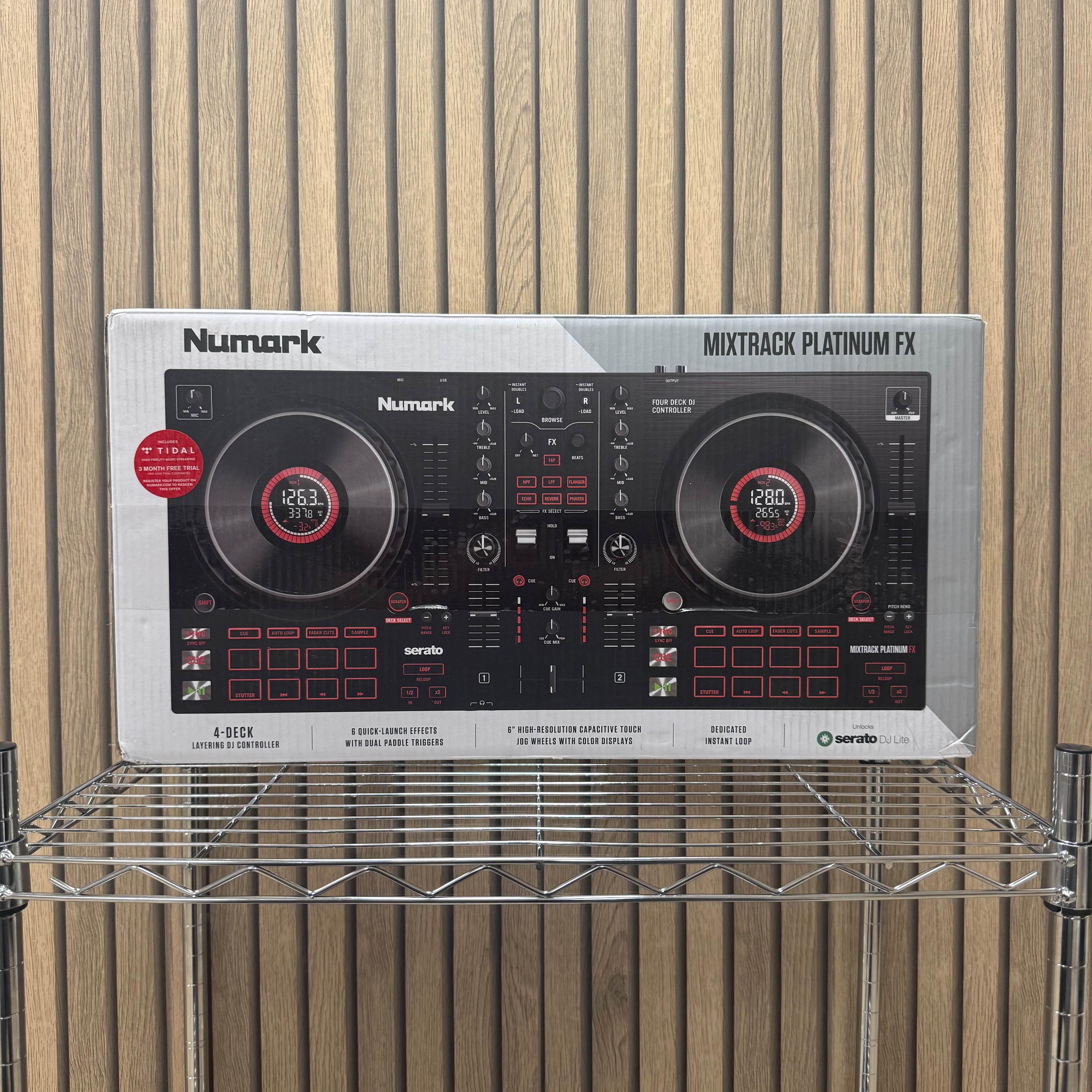 Numark Mixtrack Platinum FX4 deck Layering DJ controller Mixer