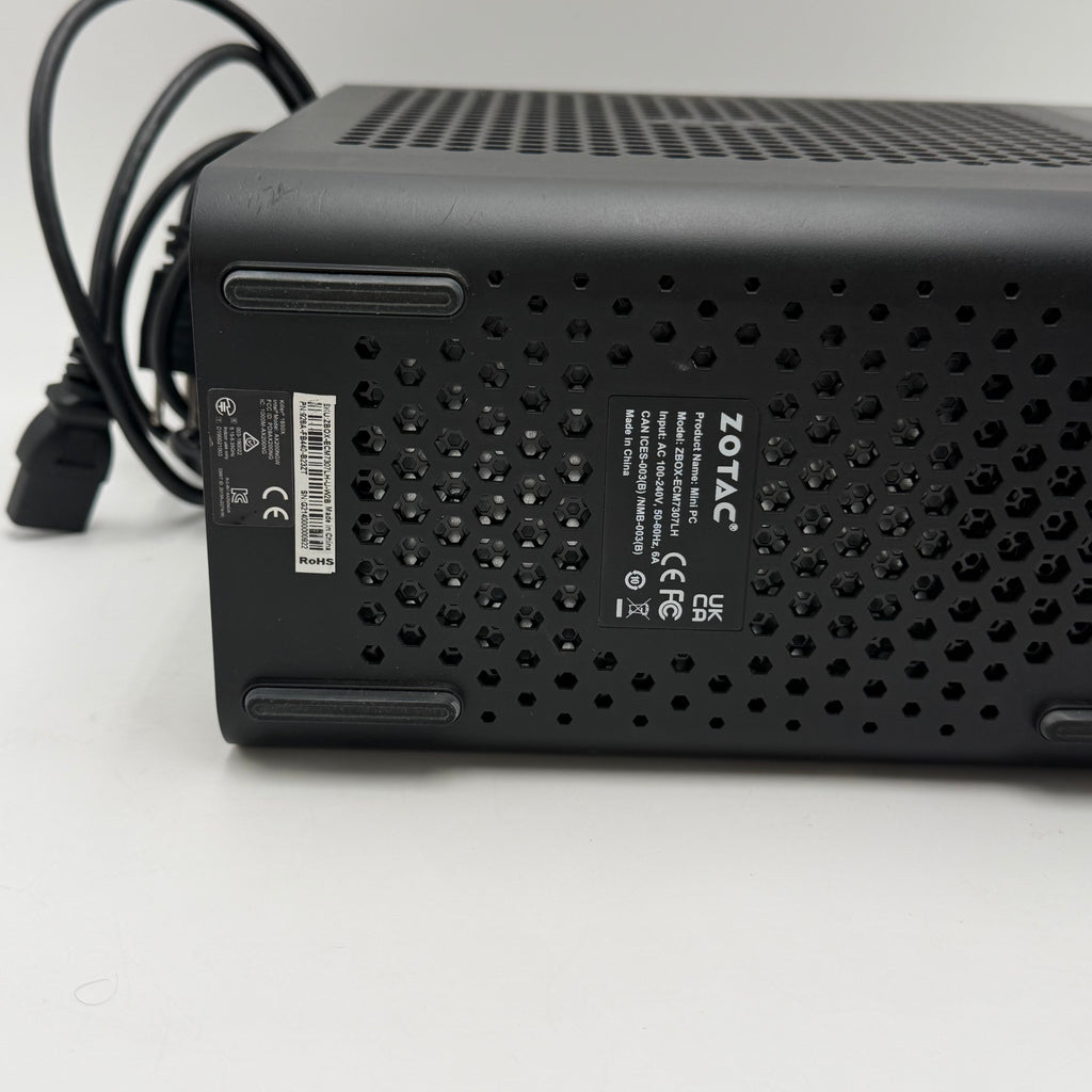 Zotac ZBOX Magnus One Mini PC Gaming Computer 16GB 1TB i7 RTX 3070