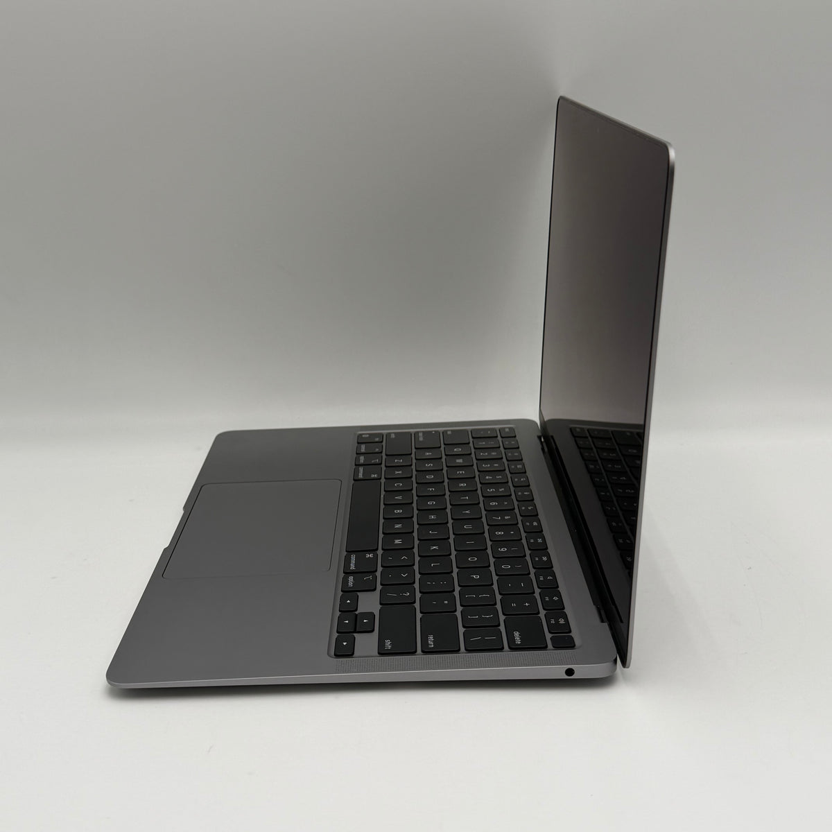 Apple MacBook Air 13" M1 A2337 2020 Silver Used - A