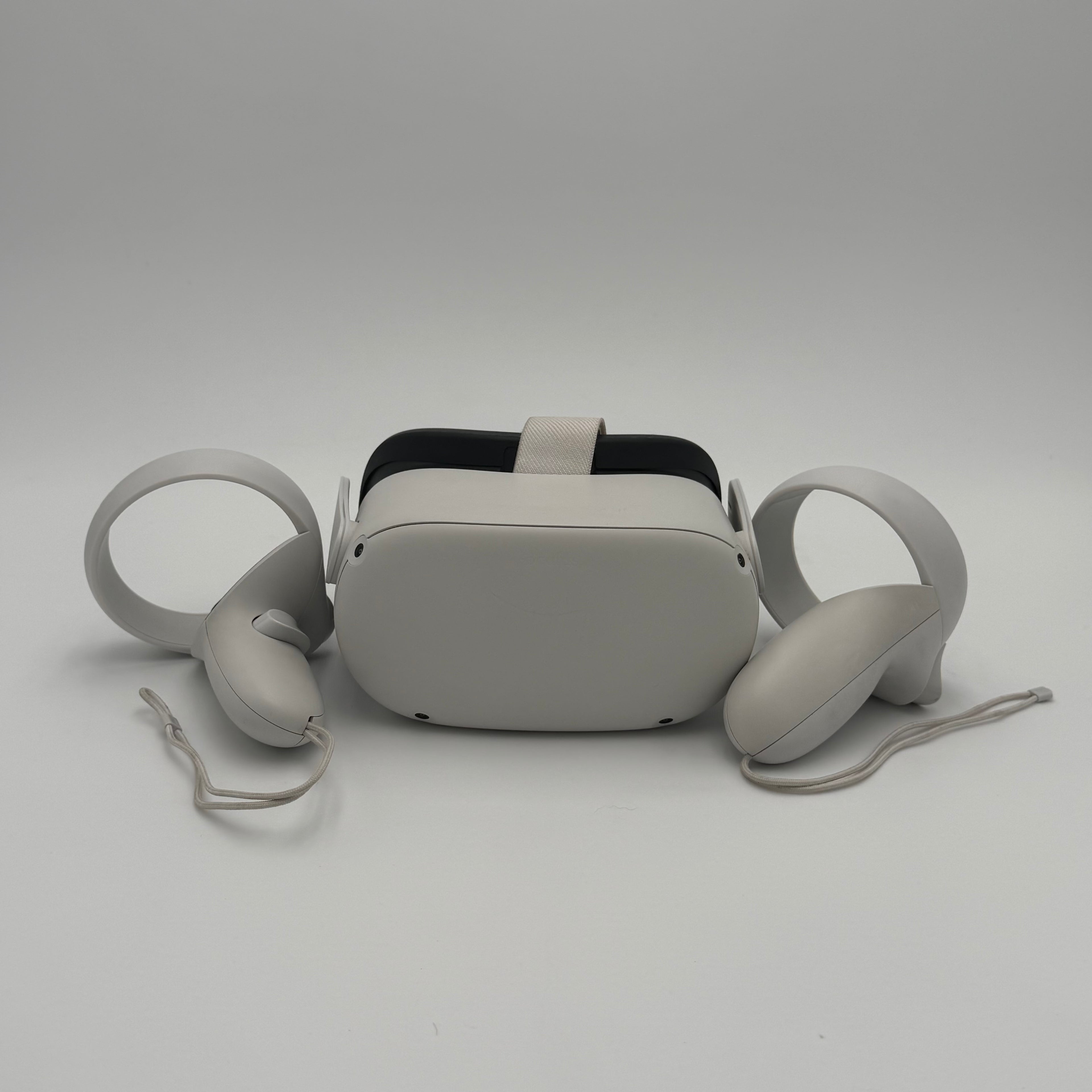 Meta Oculus Quest 2 128gb Standalone VR + controllers Tested working