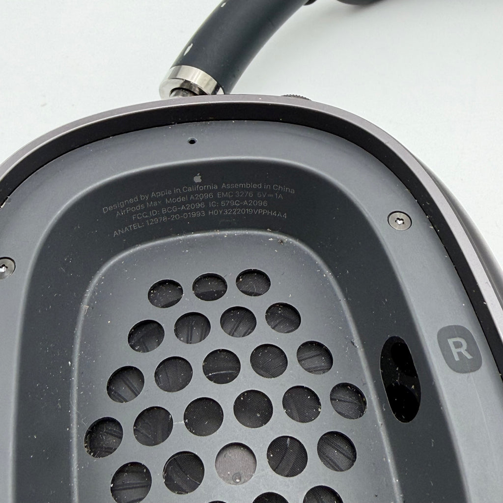 Apple AirPods Max A2096 (2020) Over-Ear Headphones - Powers on - No audio