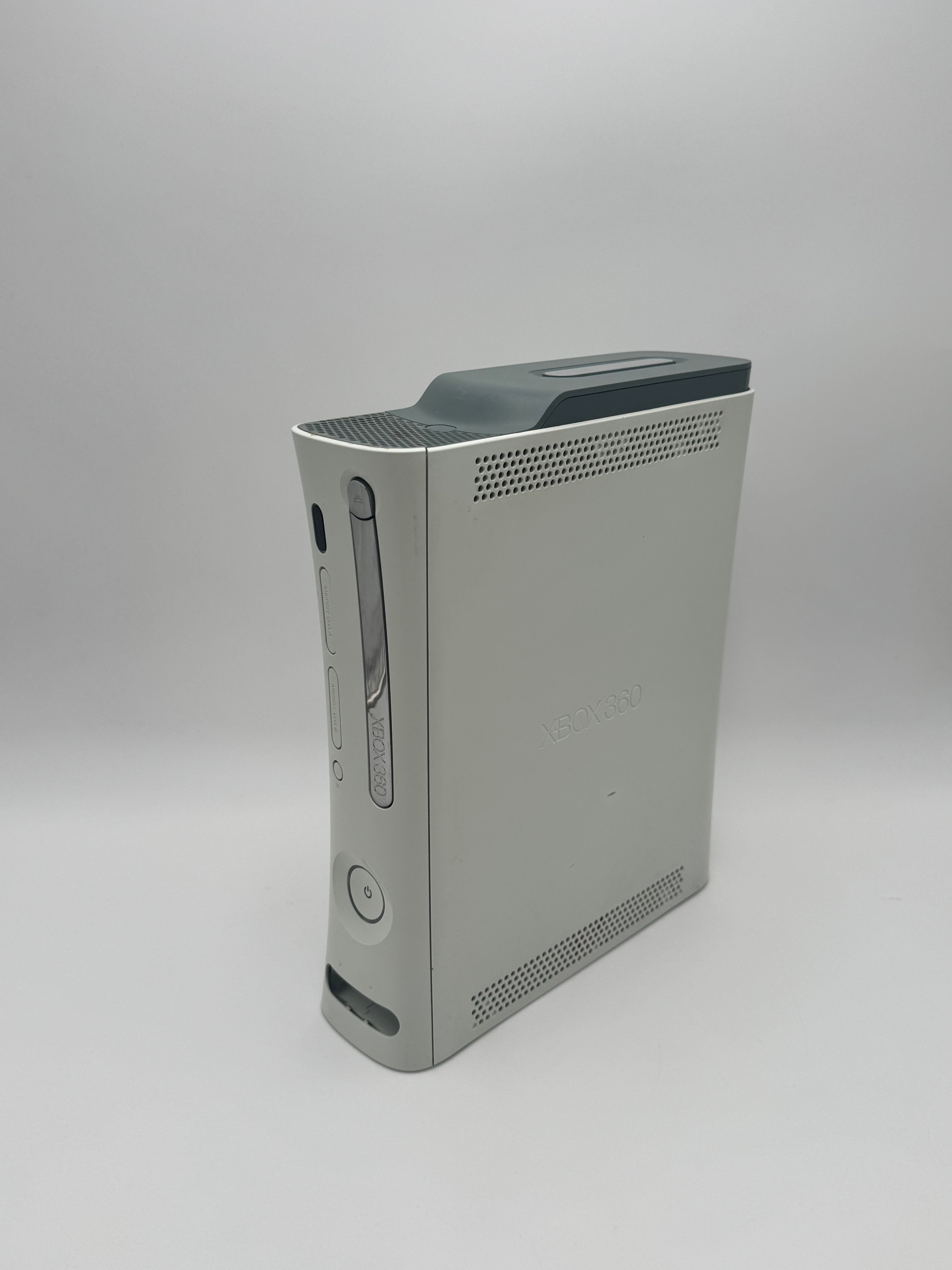 Untested Microsoft Xbox 360 (2005) White Video Game System - 128GB Console Only