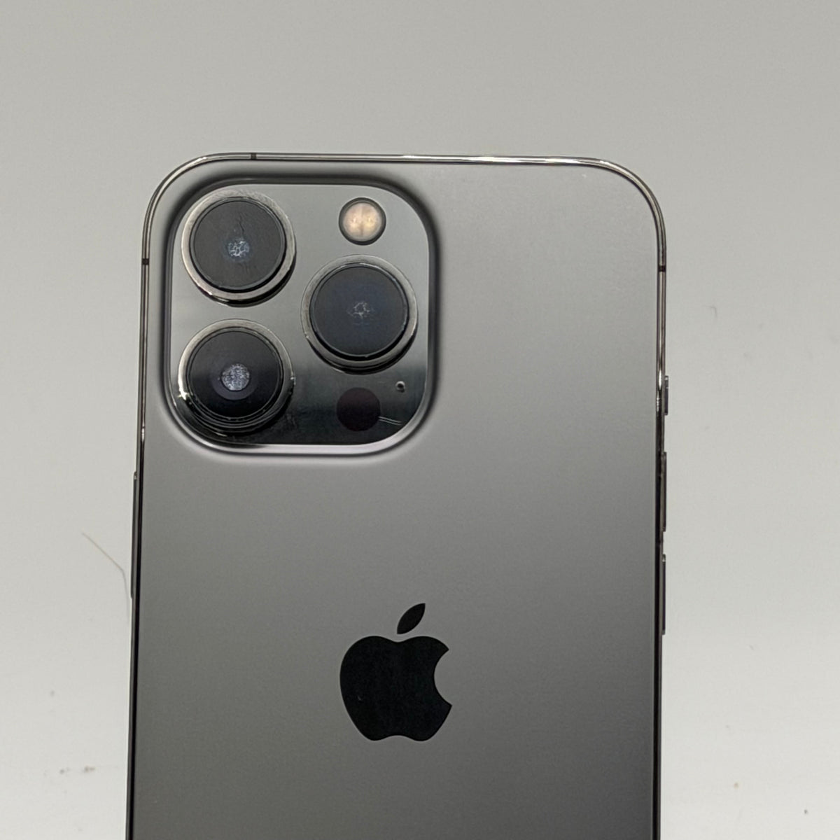 Apple iPhone 13 Pro Broken - Space Gray
