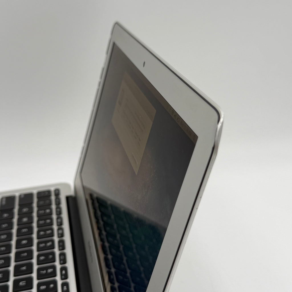 Apple MacBook Air 11" A1465 2012 4GB 128GB Core i5 1.7GHz