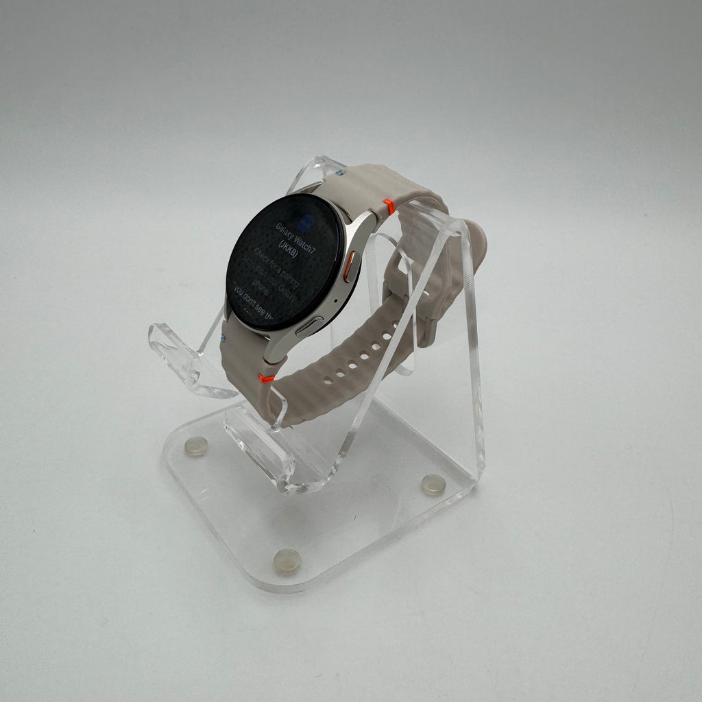 Samsung Galaxy Watch 7 40mm GPS Only Unlocked Used A Gray