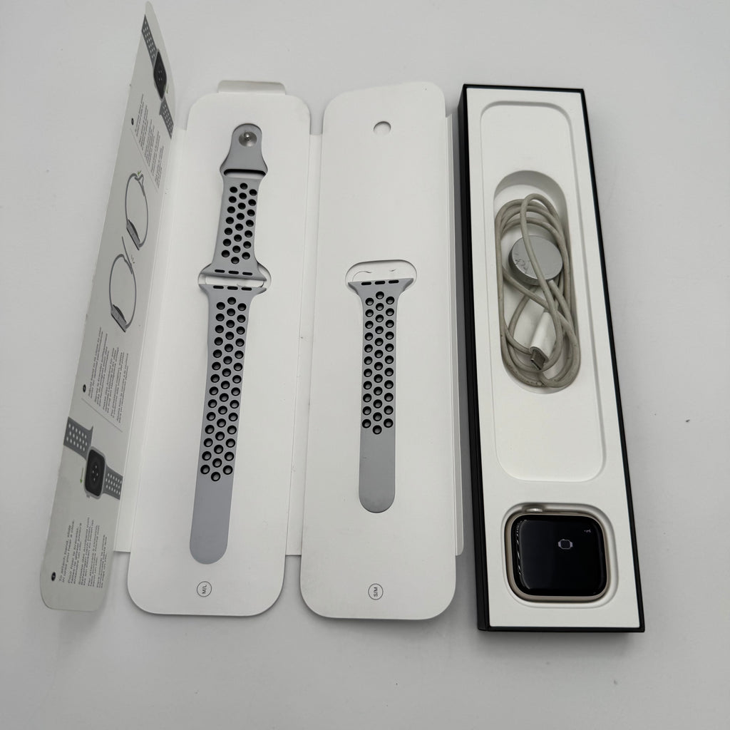 Apple Watch Series 7 Nike+ GPS A2474 45mm Used - A