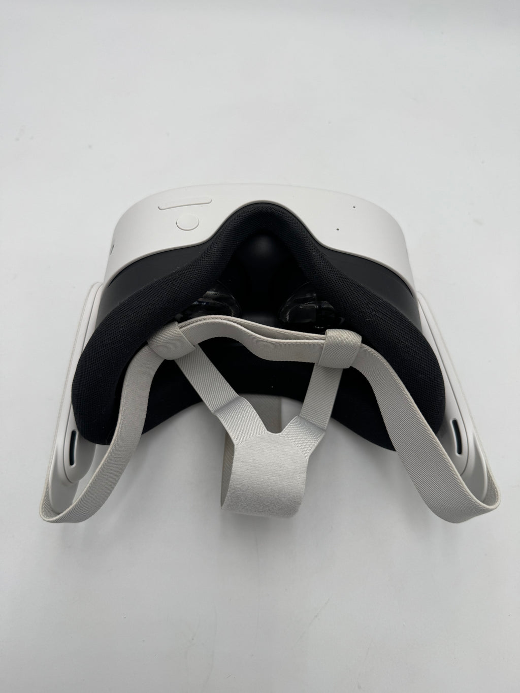 Meta Quest 3S 256GB VR Headset w/ Controllers