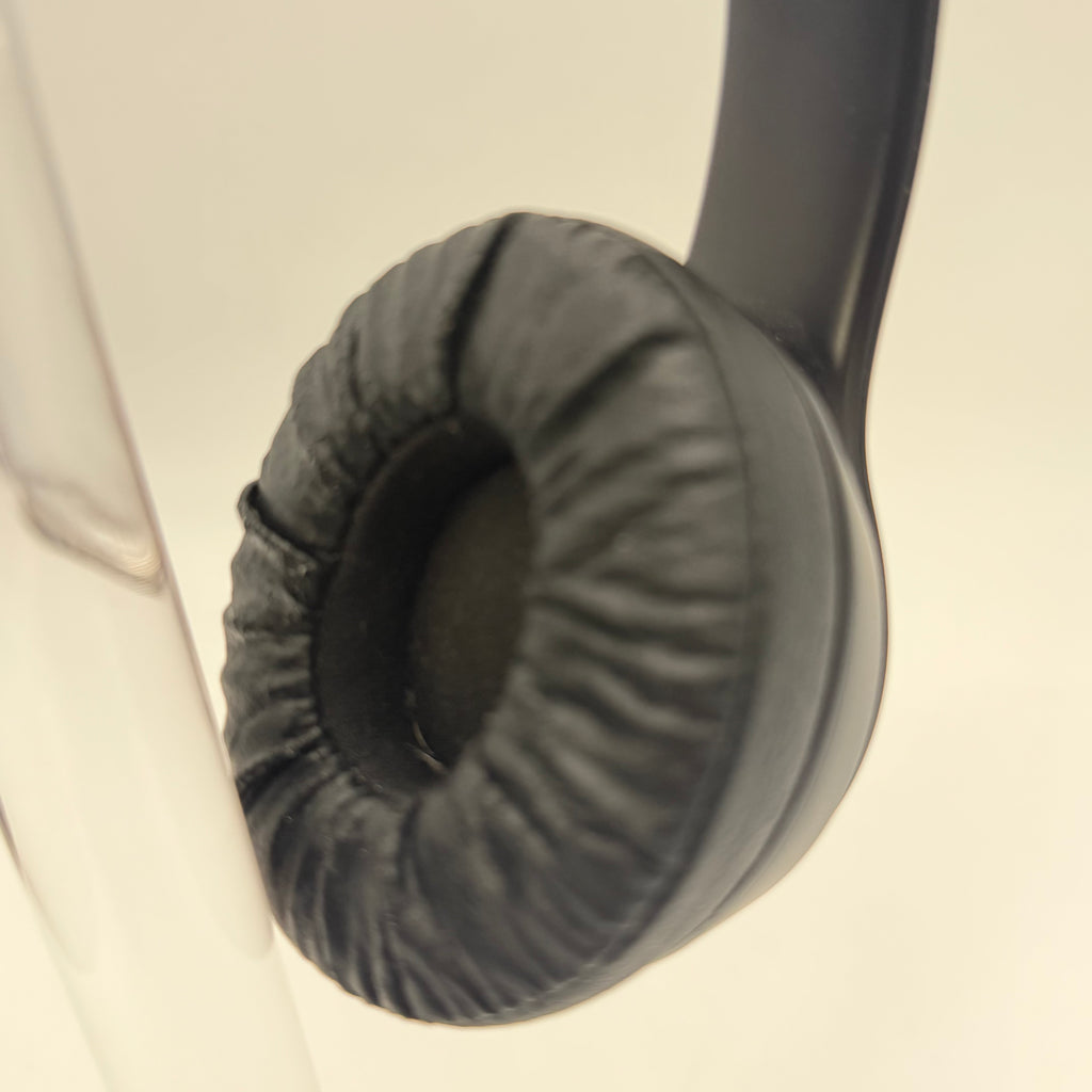 Beats Solo3 Wireless Headphones A1796
