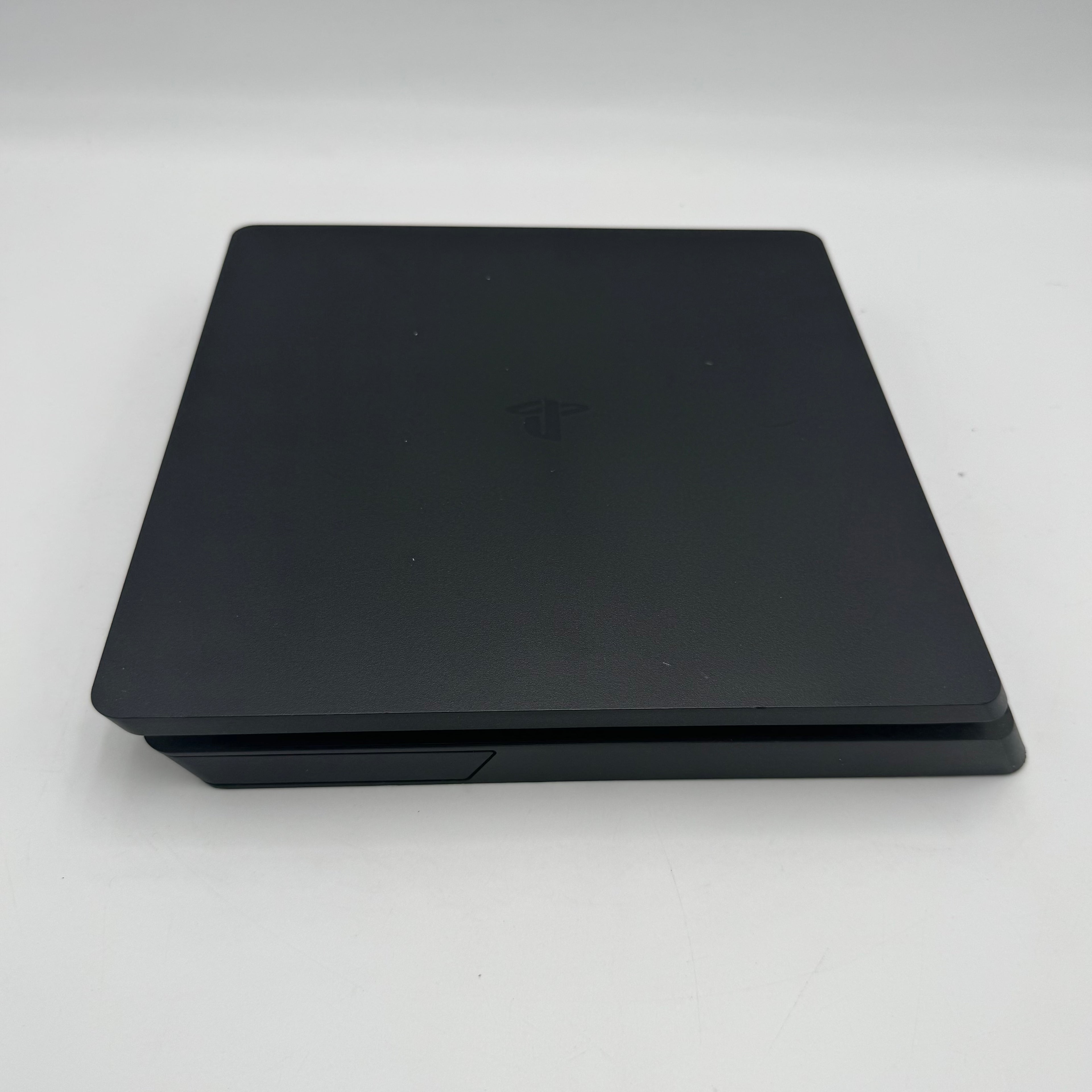 Sony PlayStation 4 500GB CUH-1001A Gaming Console w/ Wireless Controller