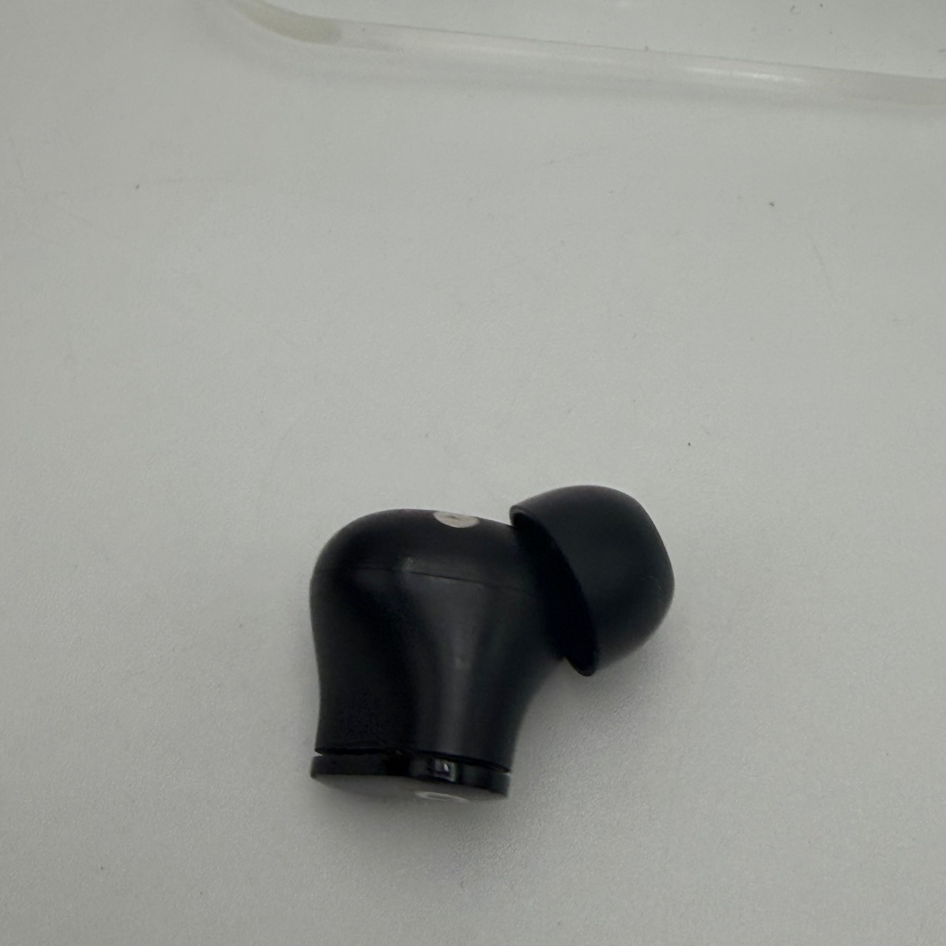 Beats Solo Buds Headphones Black