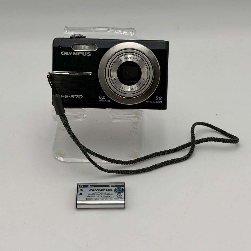 Olympus FE-370 Digital Camera Black Used A Lens Clear Flash Functional