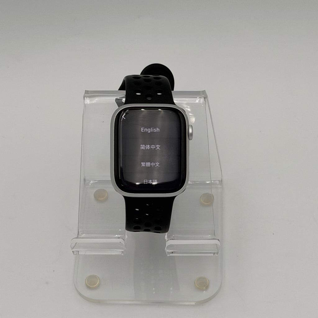 GPS Only Apple Watch Series 8 45MM Midnight Aluminum Black Sport Band A2771