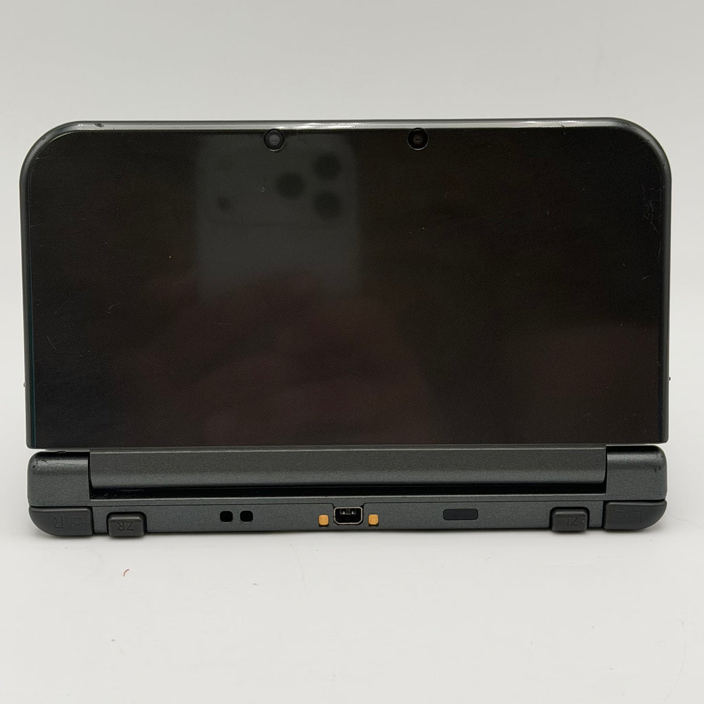 Nintendo New 3DS XL (RED-001) 2014 Black - Broken