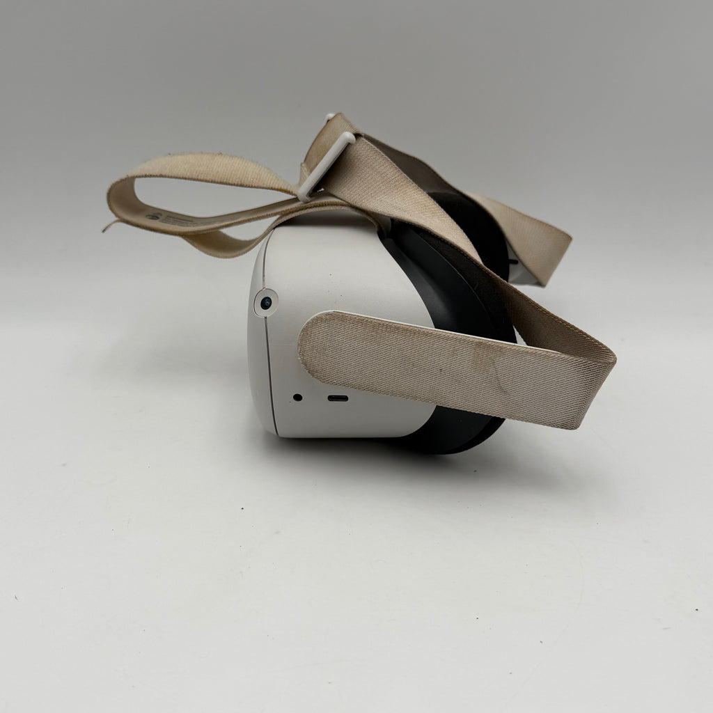 Meta Quest 2 VR Headset - 128 GB