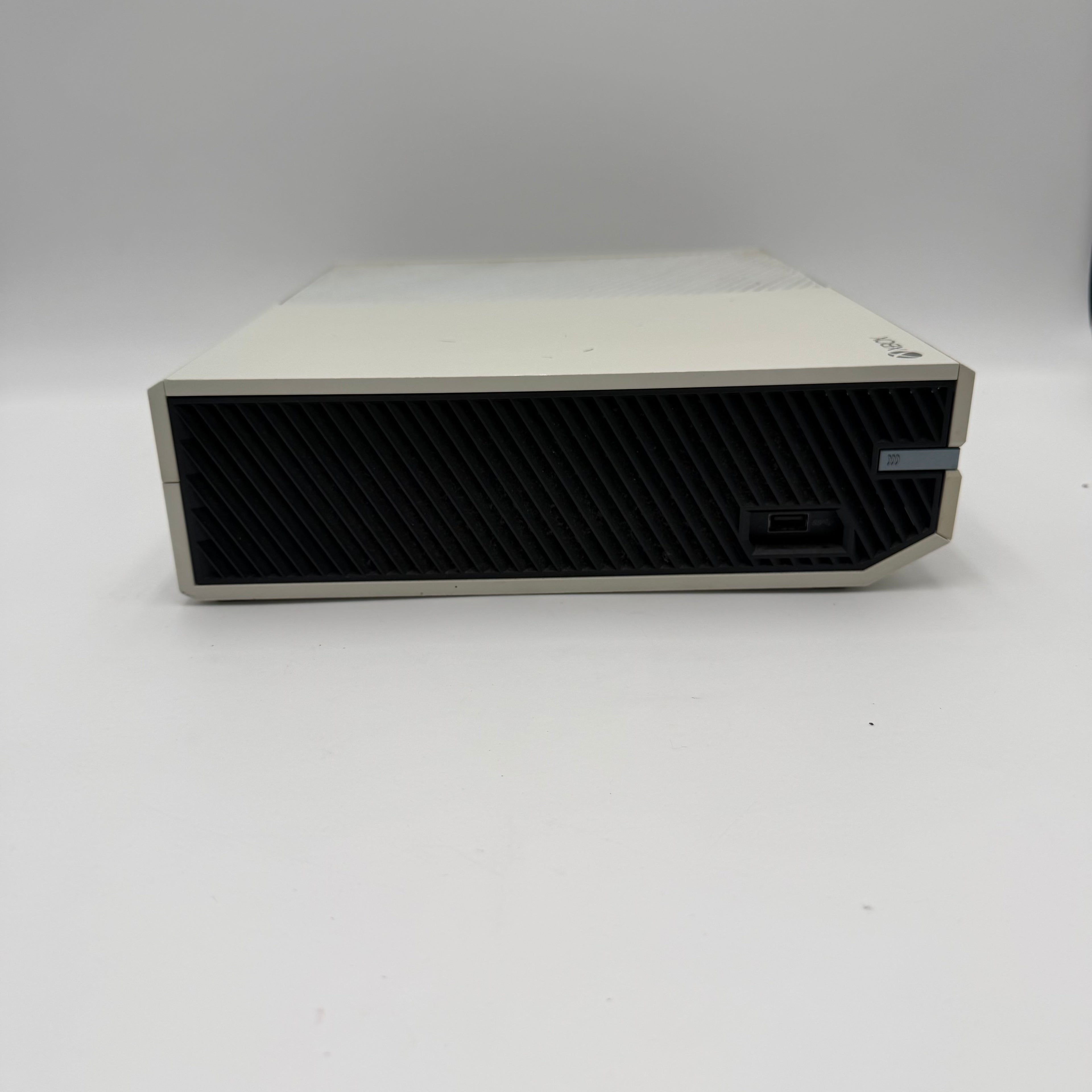 Microsoft Xbox One (1540) 2013 White 500GB Bad Disc Drive + Online ban - READ