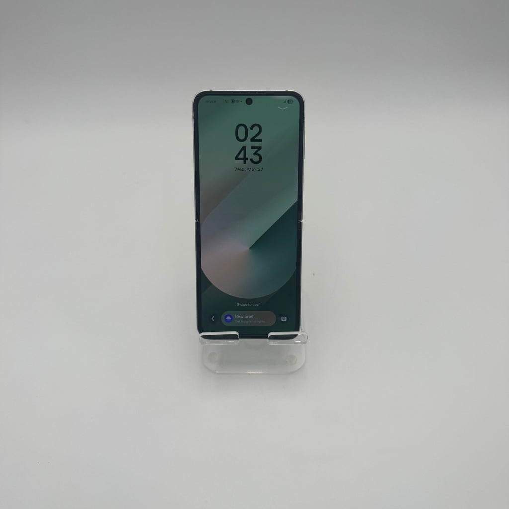 Samsung Galaxy Z Flip 6 512GB Unlocked Smartphone Green - Good Condition
