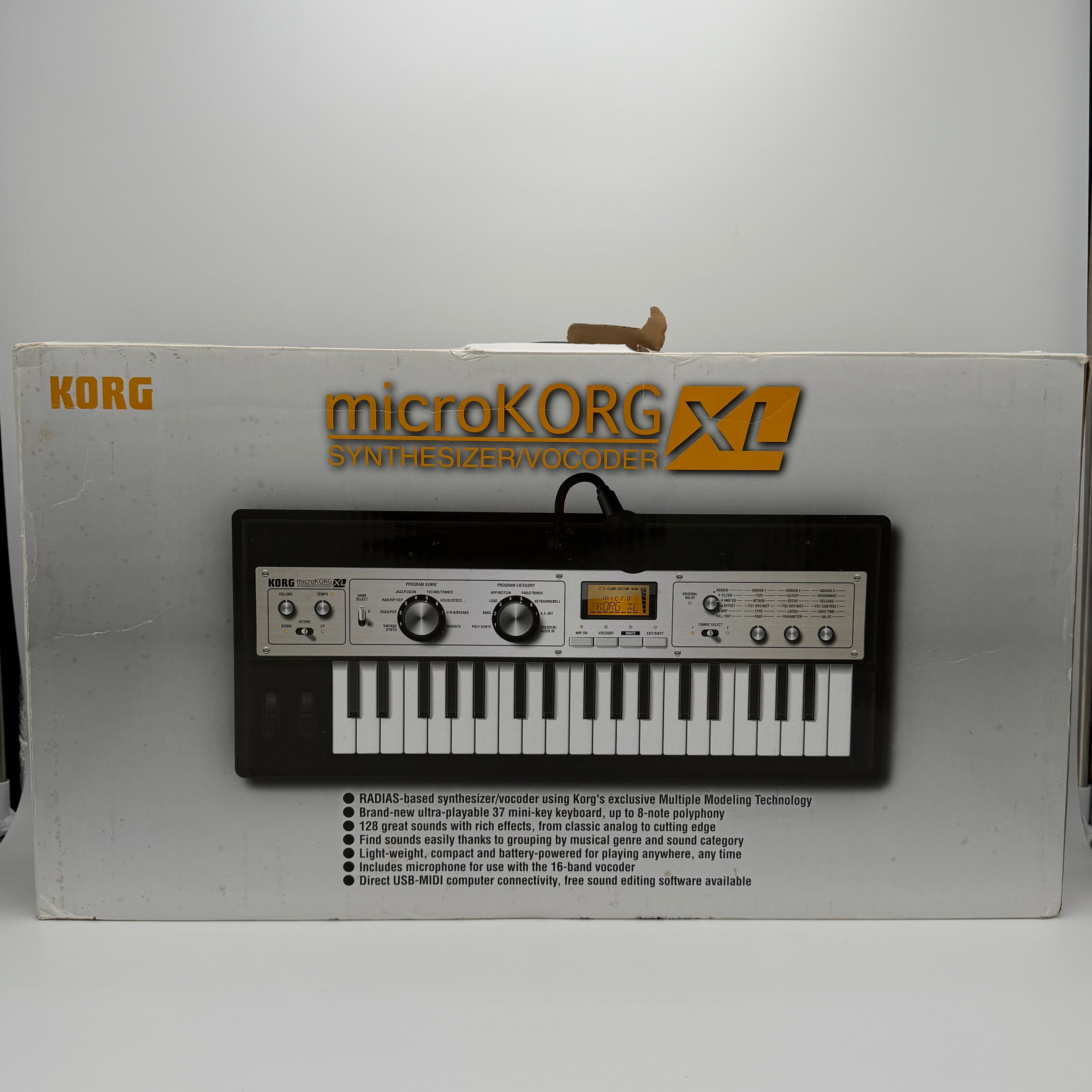 Korg microKORG XL Synthesizer With Vocoder Mic + Power Supply -  Fully Tested